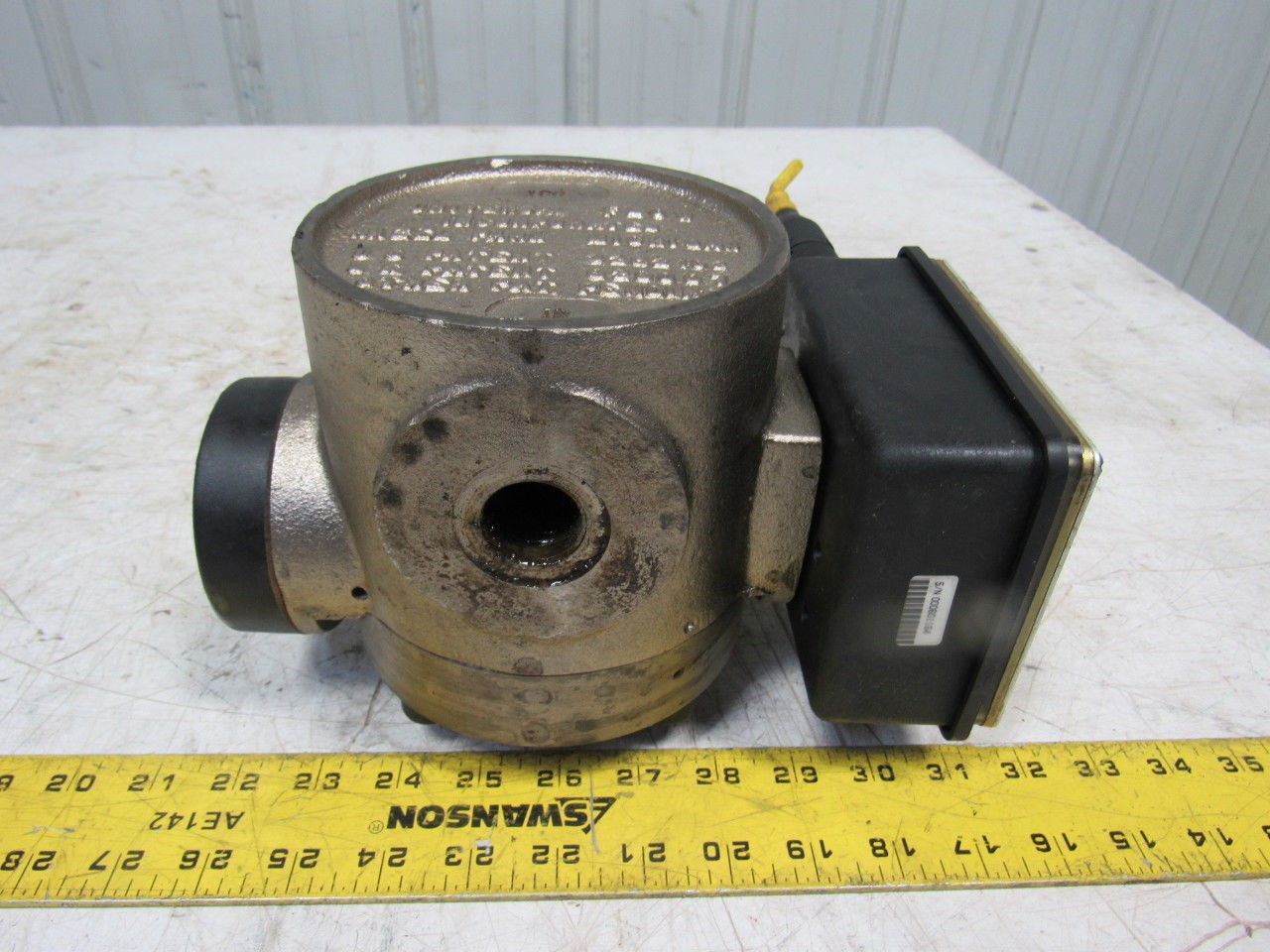 UFM MH-NSF16GM-12BP-32V1.0-A1WU-PC3 Type 4 0-16 GPM Flow Meter 1/2″ Ports