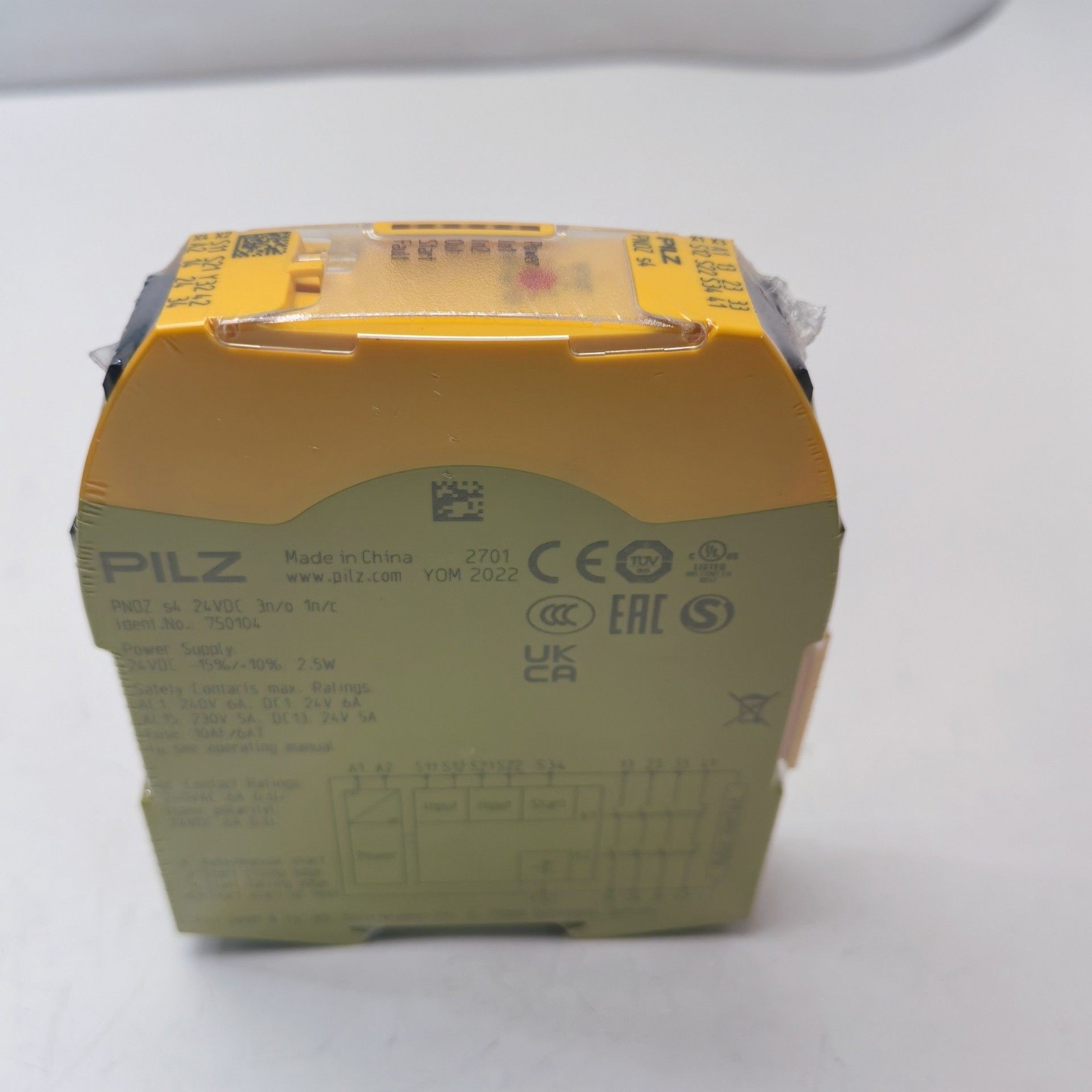 one NEW PILZ PNOZ S4 750104 Accept counteroffer