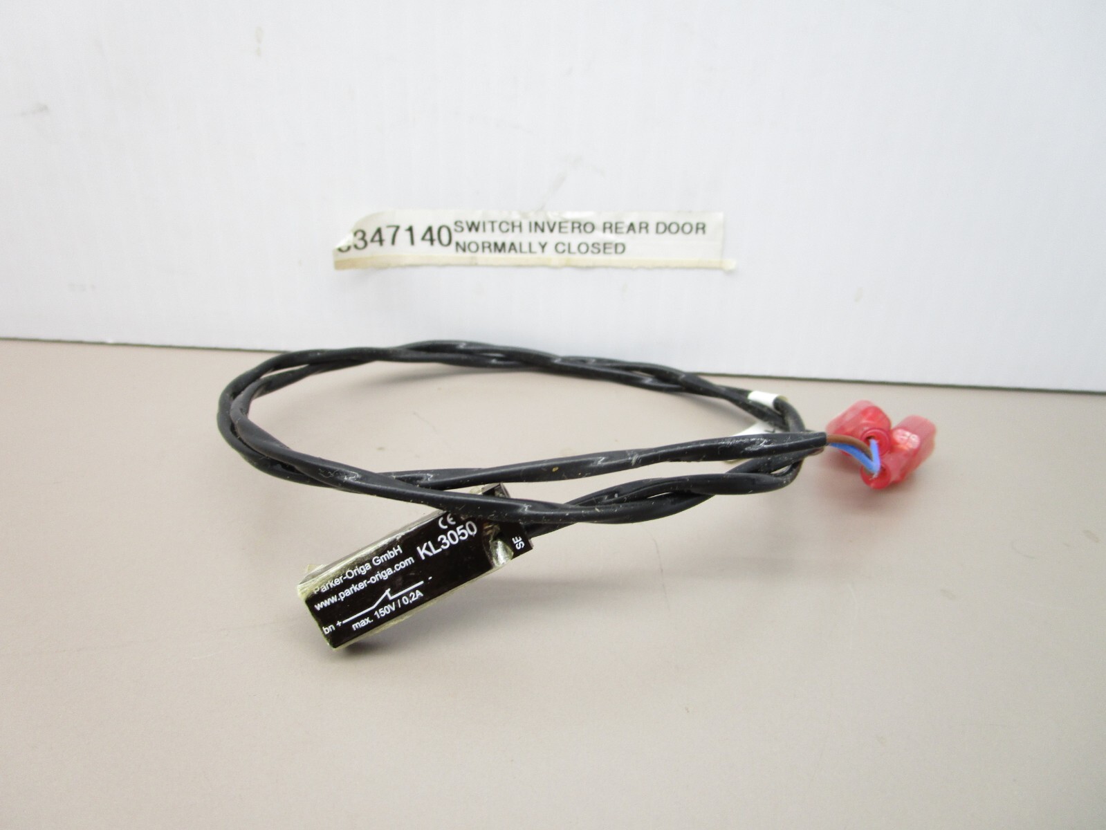 New Flyer 6347140 Switch Rear Door Invero Normal Closed Parker KL3050