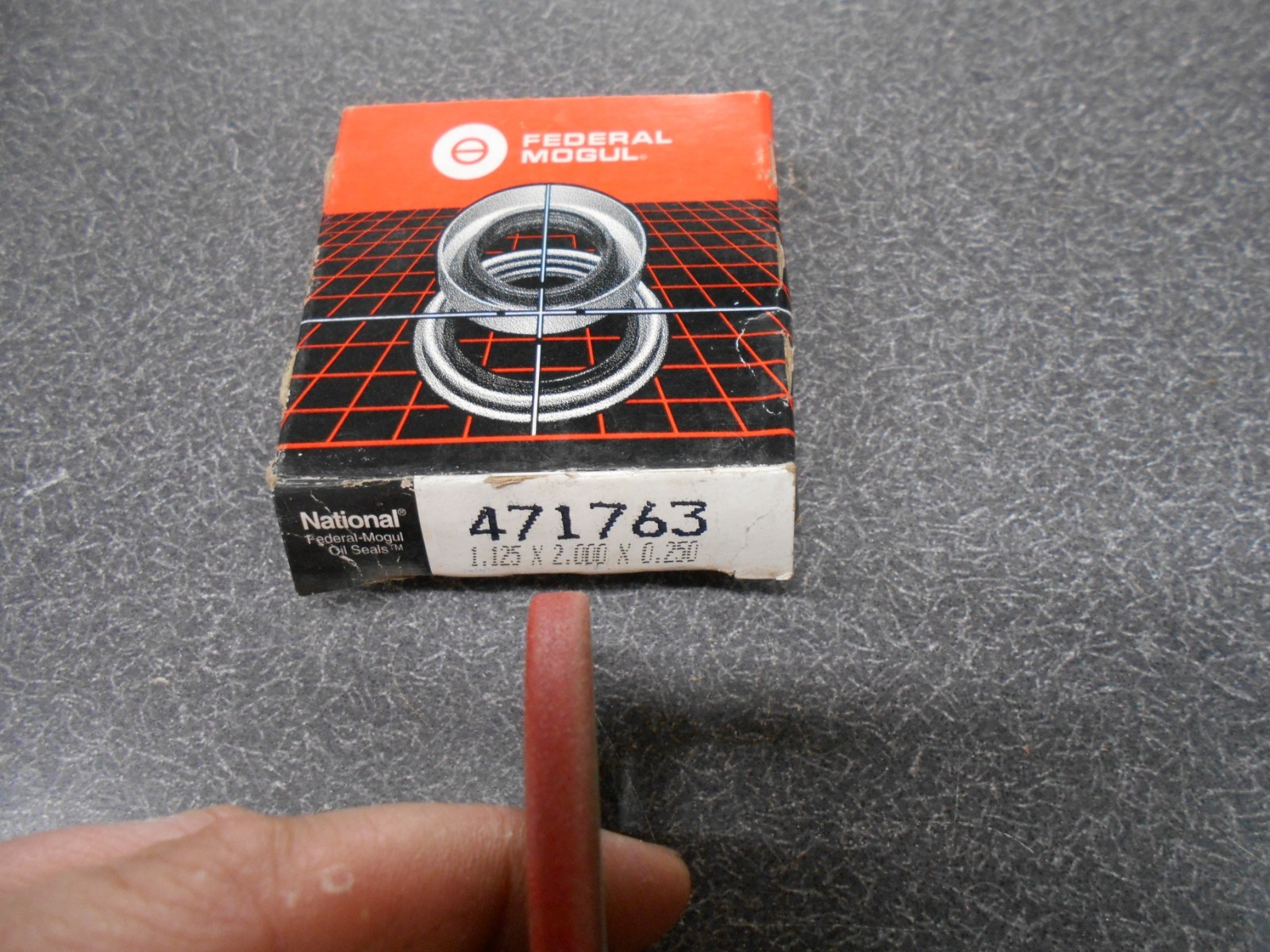 Federal Mogul 471763, National Oil Seal. 1.125X2.0X0.25 NOS!