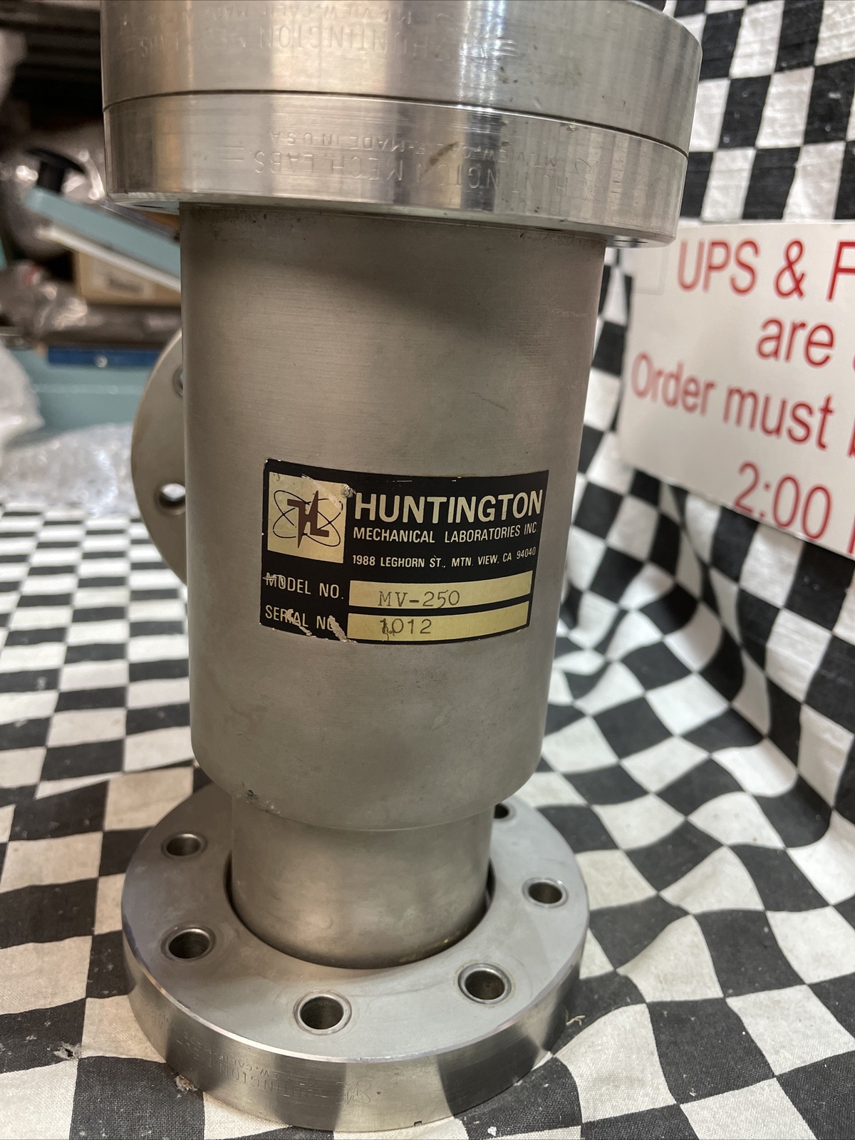 HUNTINGTON MANUAL ANGLE VALVE CONFLAT 4.50″, MV-250, MV250, SHIPSAMEDAY