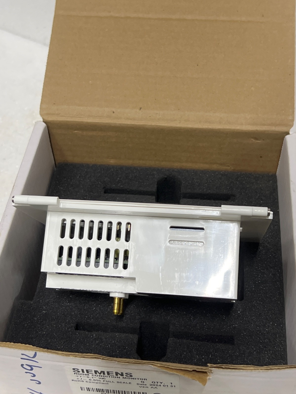 Siemens 547-322A Room Condition Monitor
