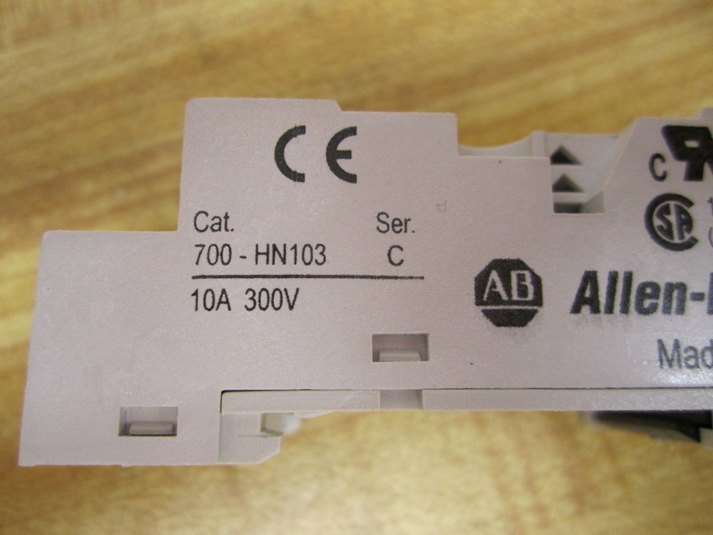 Allen Bradley 700-HN103 Relay Socket 700HN103 Gray