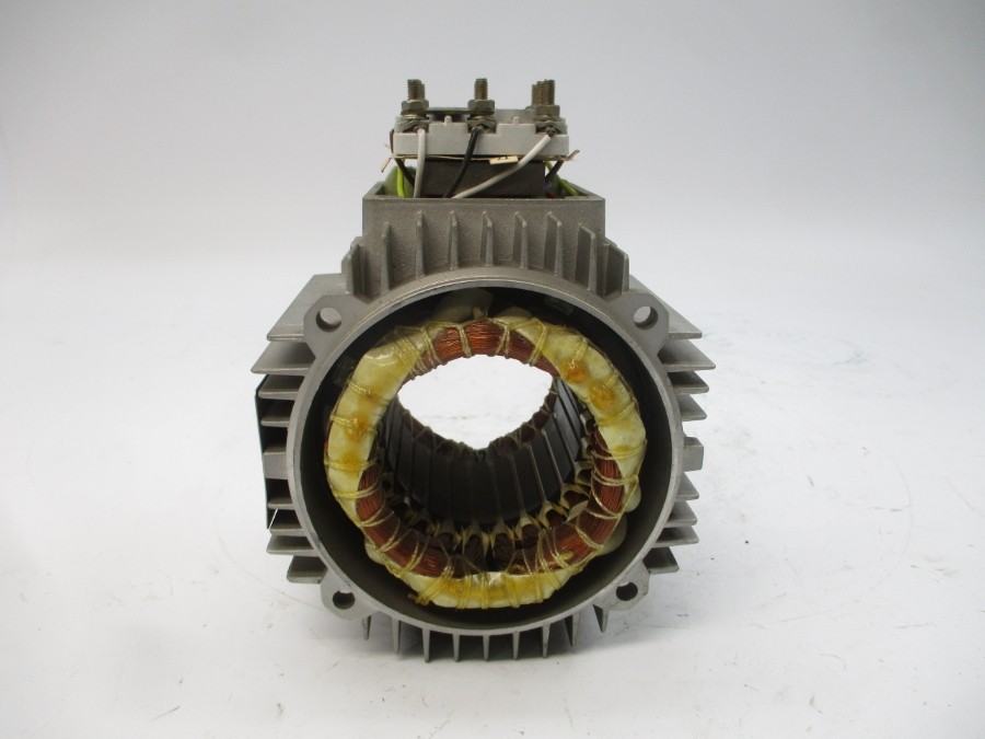 SEW-EURODRIVE DFT71C4 230/460V 1.32/0.66A (AS PICTURED) NSNP