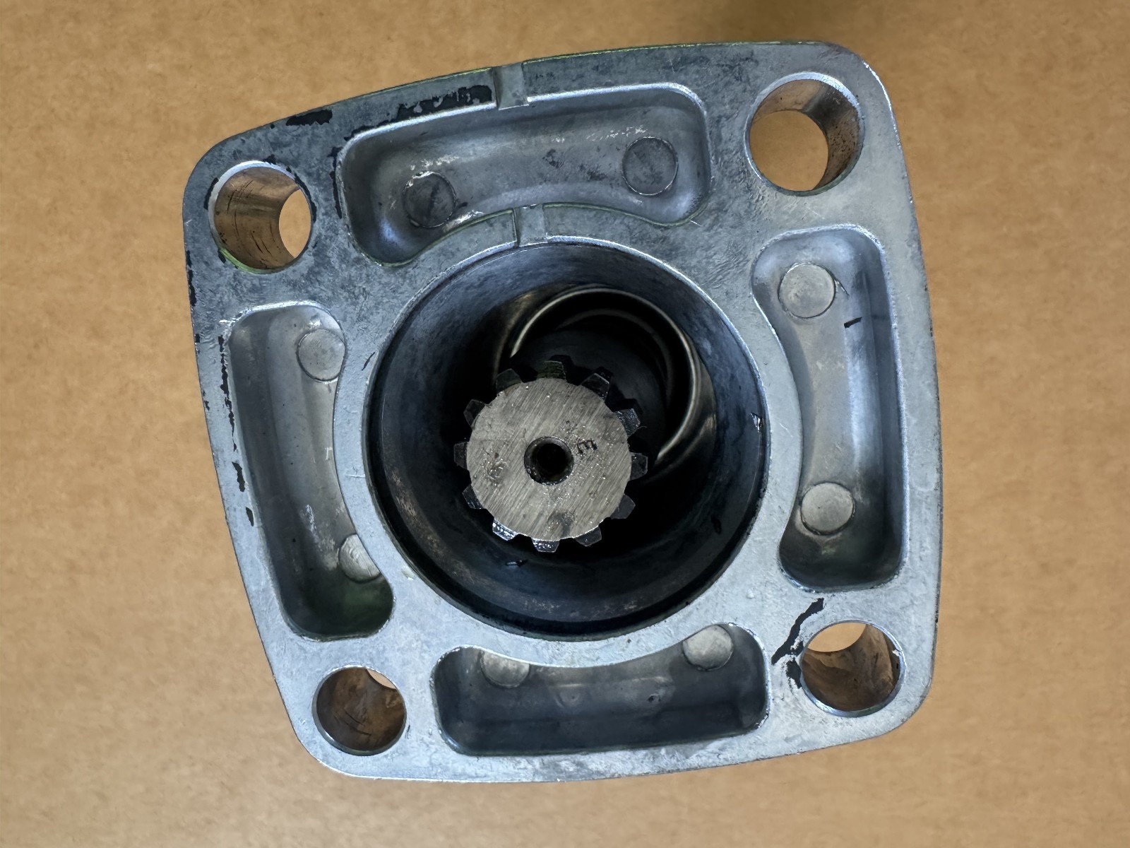 Eaton Char-Lynn 204-1037-005 2041037005 Steering Column New OEM NextDay Air Avai