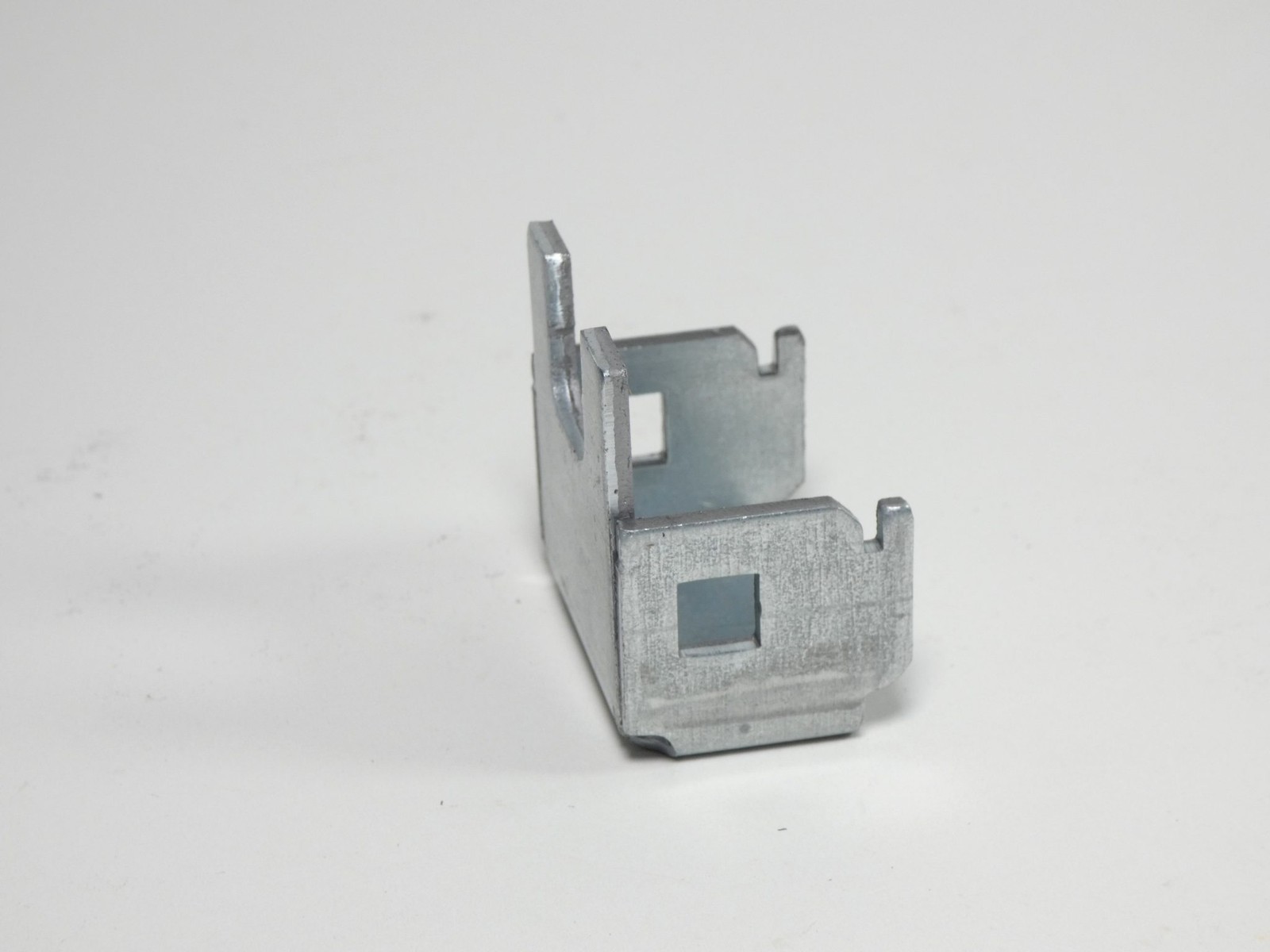 *Box of 8* ETA WTSF-001 Rail Fixing Bracket – NEW Surplus!