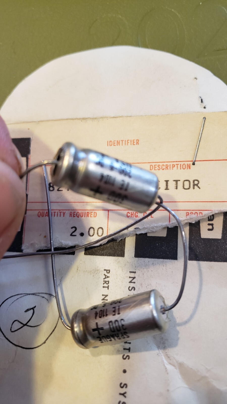 NOS OEM Beckman Sprague aluminum Capacitor 30D TE-1104 200-6 # 7121H / 827434 +