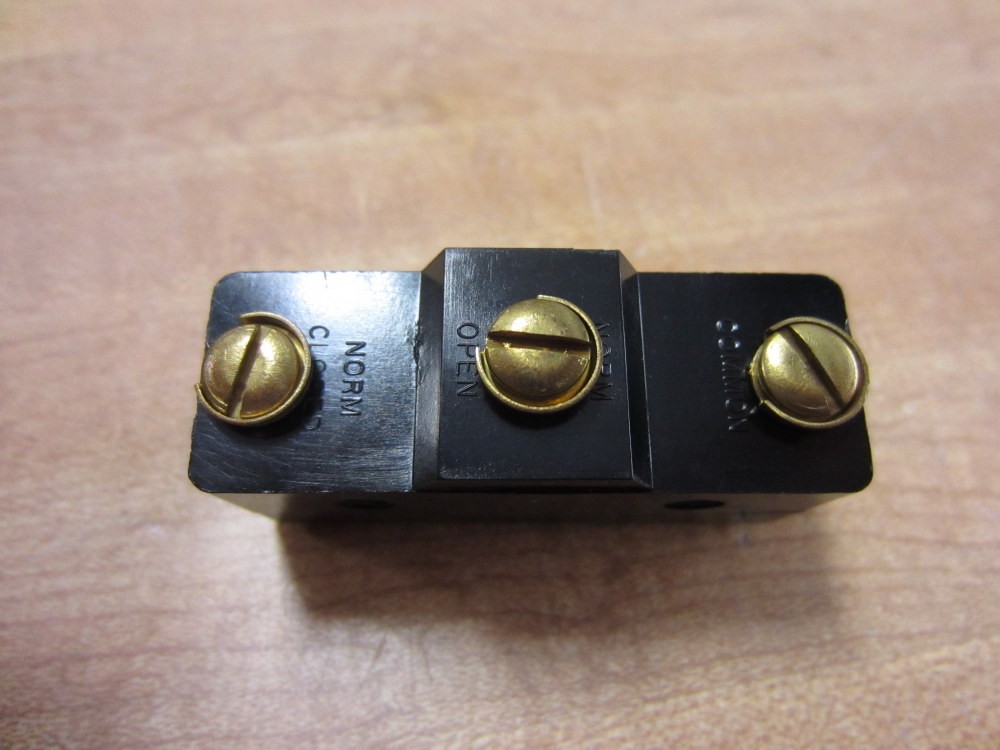 Micro Switch BZ-R88-A2 Pin Plunger Switch BZR88A2 (Pack of 2)