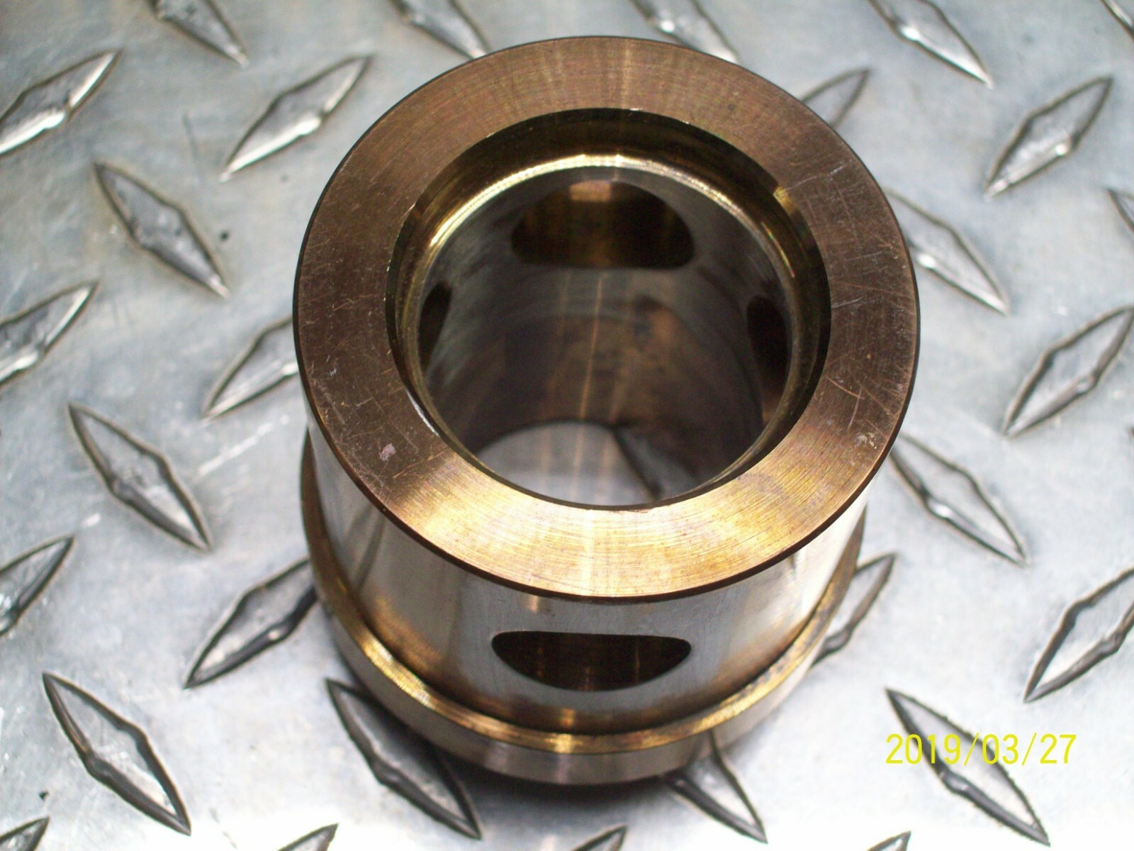 NEW FISHER 29A7516X012 UPPER CAGE