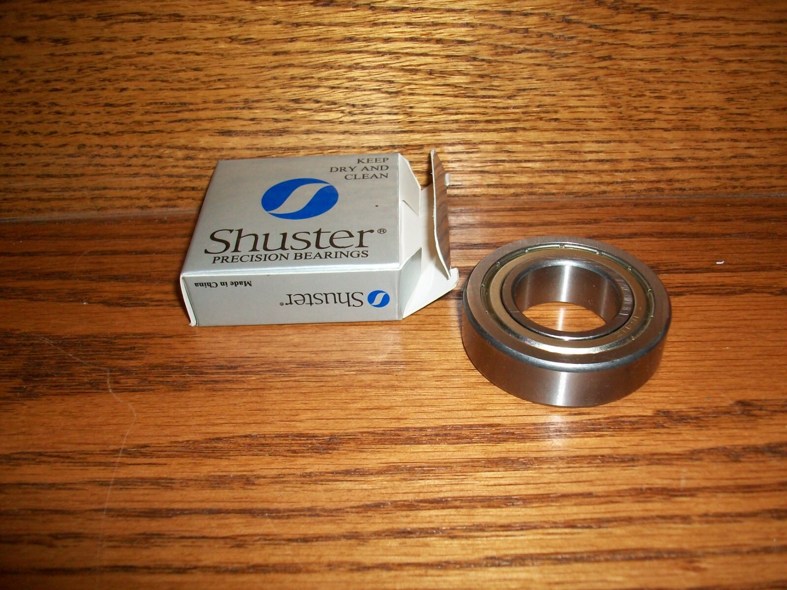 1 NEW SHUSTER 6205 2RSJEM RADIAL DEEP GROOVE BALL BEARING NIB *Ships FREE