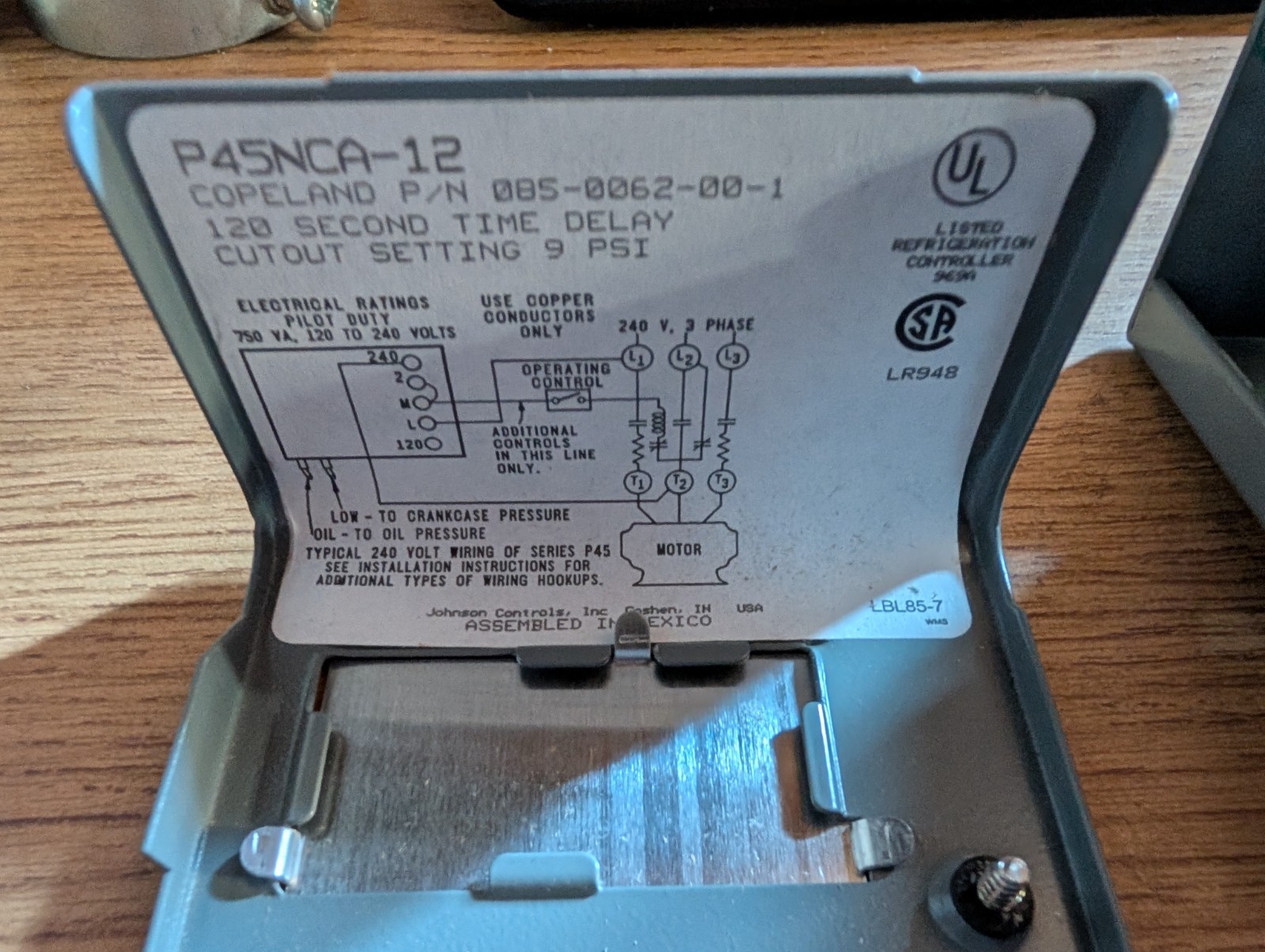Penn P45NCA-12 Pressure Control For Lubrication Protection
