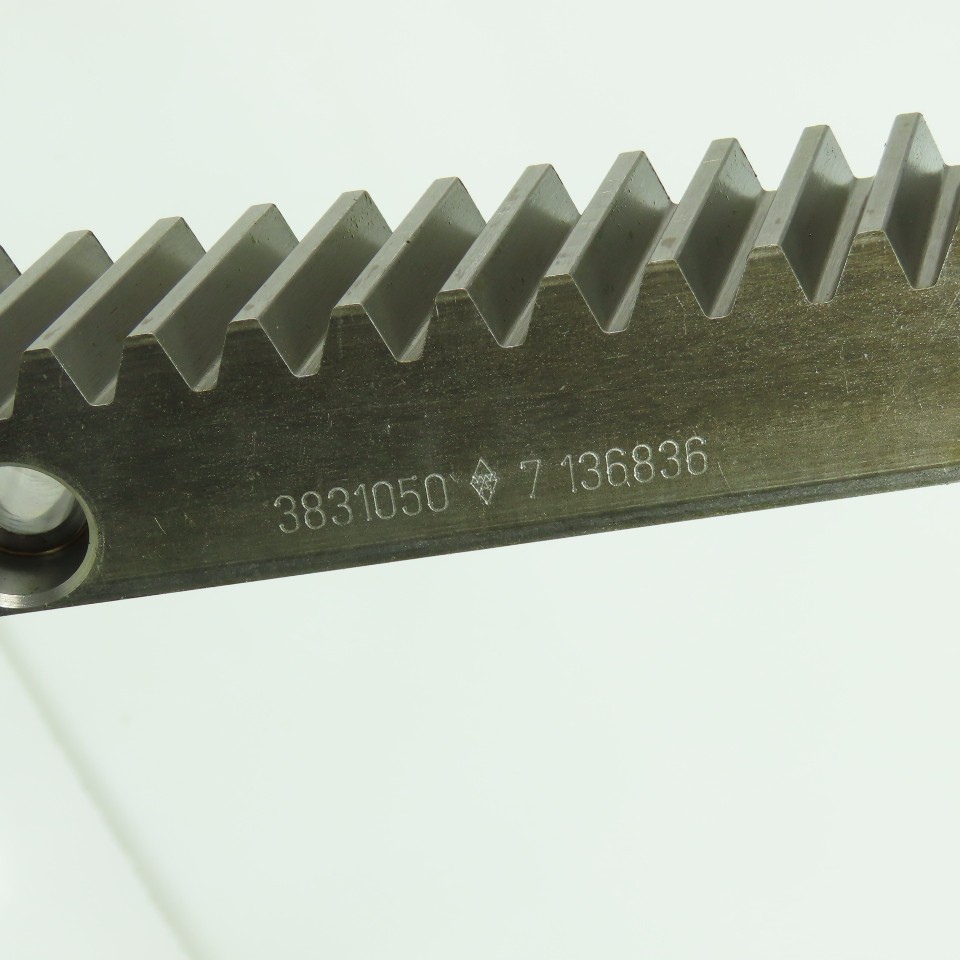 3831050 7 136836 30mm x 29mm Gear Rack 510mm OAL 20° Angle Lot Of 2