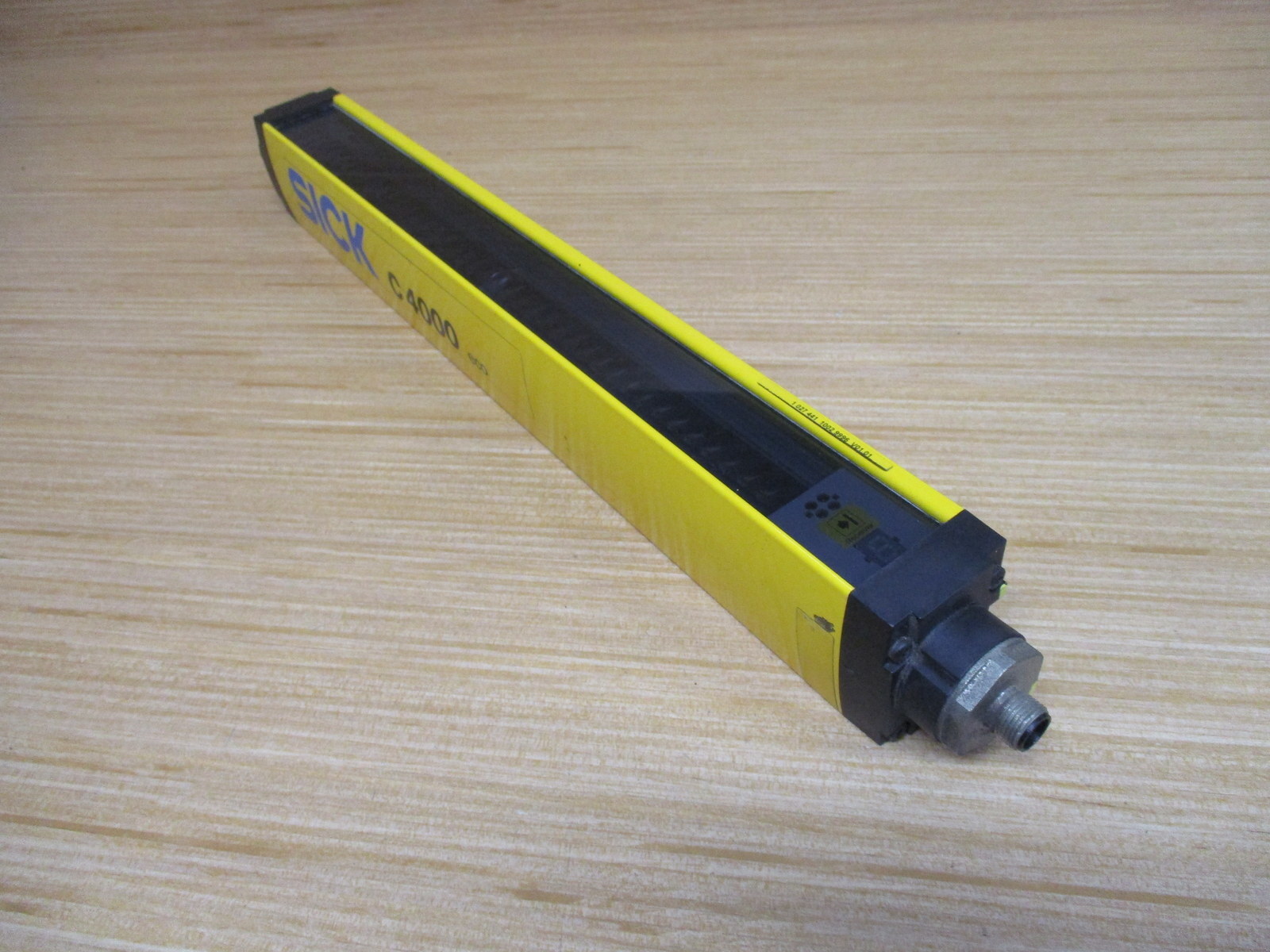 Sick C40E-0301AN310 C4000 Eco Light Curtain Receiver 1027441
