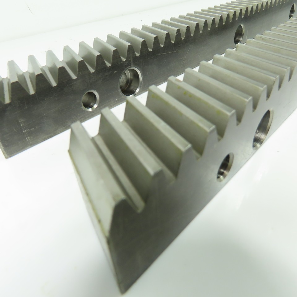 3831050 7 136836 30mm x 29mm Gear Rack 510mm OAL 20° Angle Lot Of 2