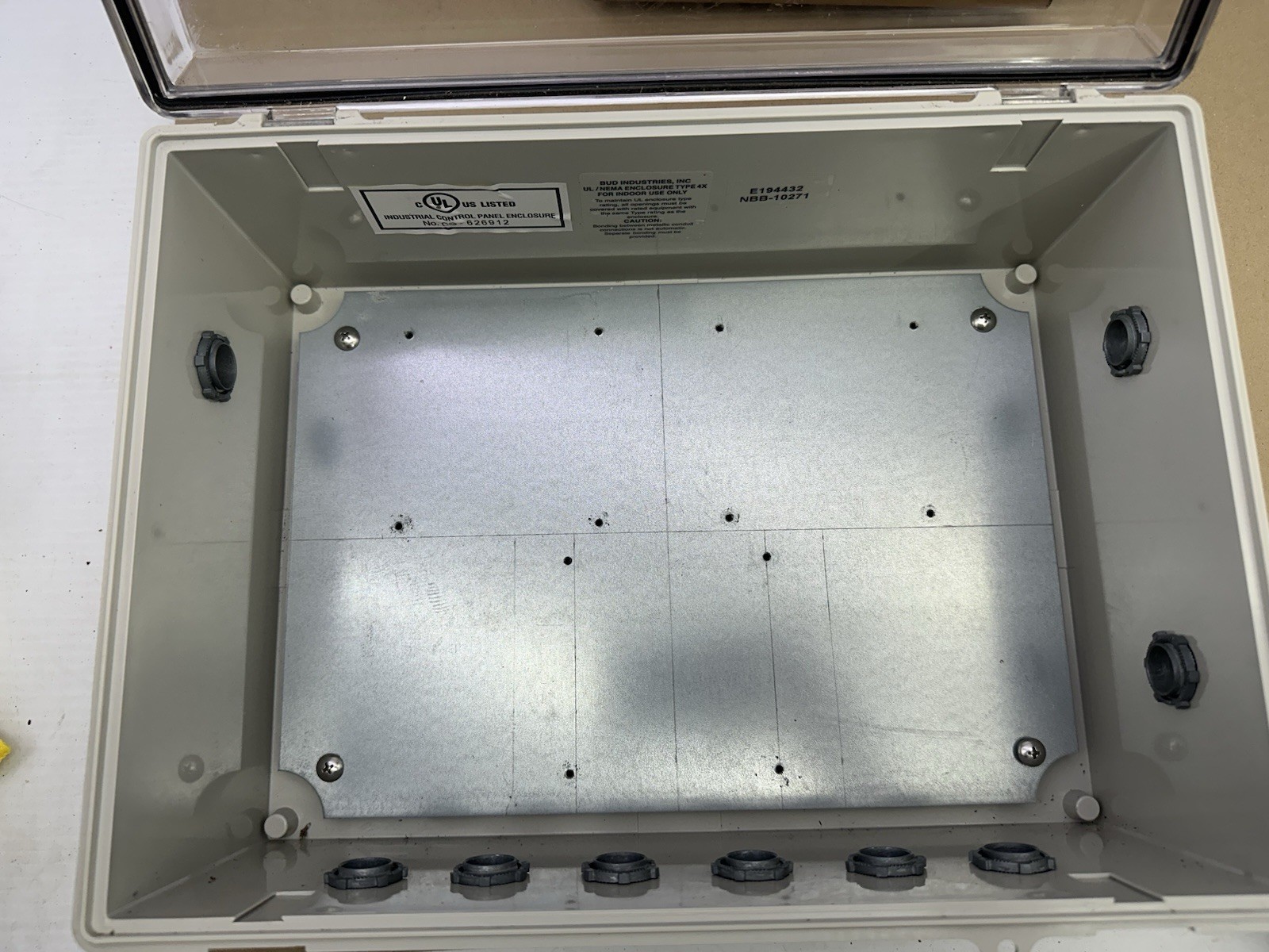 Bud Industries NBB-10273 Light Gray Style B Plastic Indoor Box with Clear Door