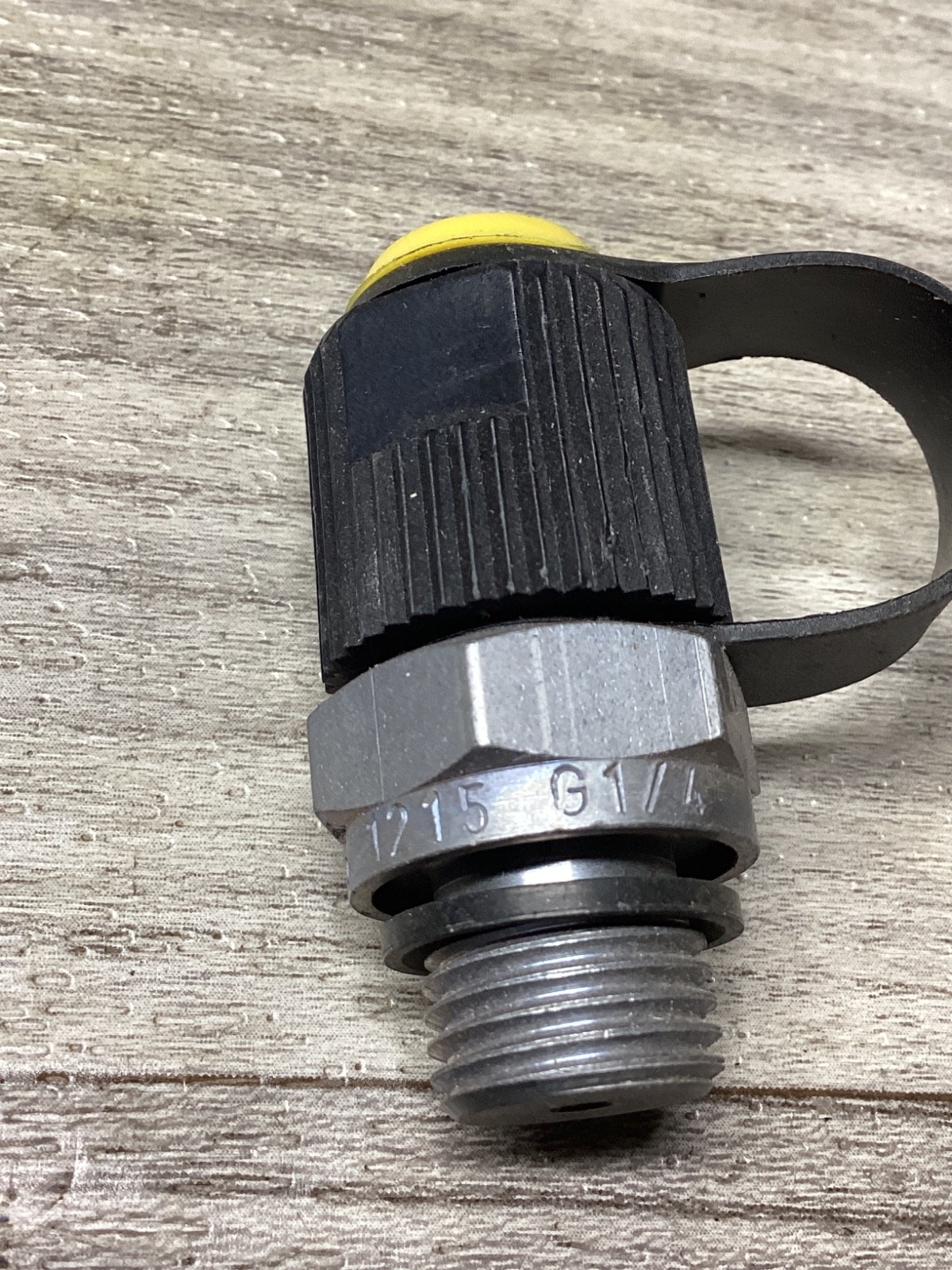 Camozzi Flow Control Valve G1/4 #123N79