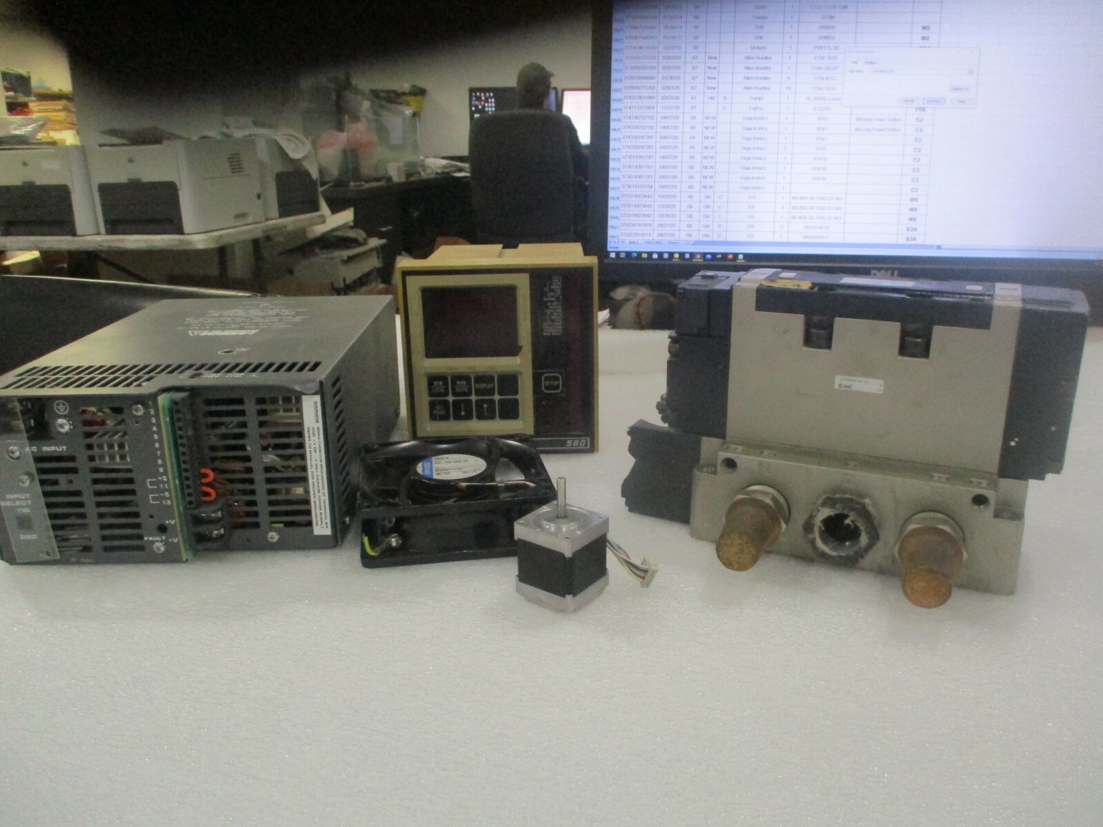 JOHNSON CONTROLS P270AB-2 REFRIGERATION CONTROL NEW