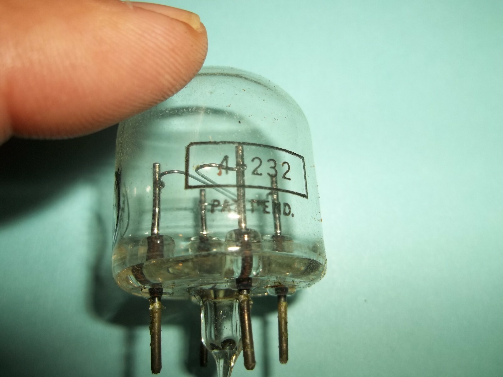 ECA ELECTRONICS CORPORATION 4-232 ULTRAVIOLET DETECTOR TUBE (BIN130)
