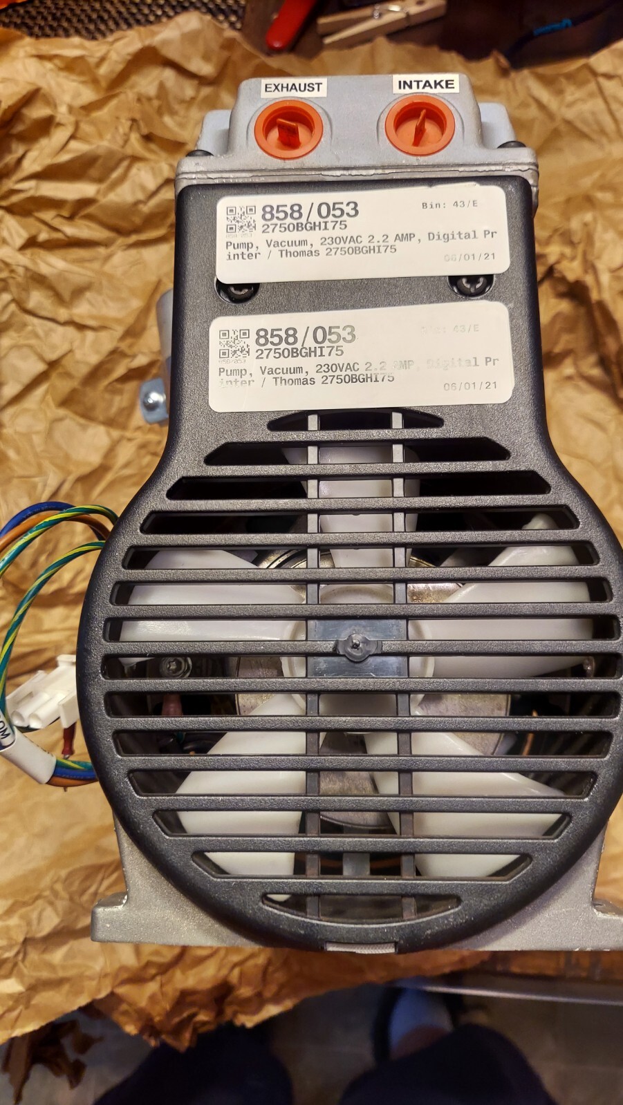Rebuilt Thomas 2750BGHI75 Vacuum Pump 230VAC 2.2 AMP
