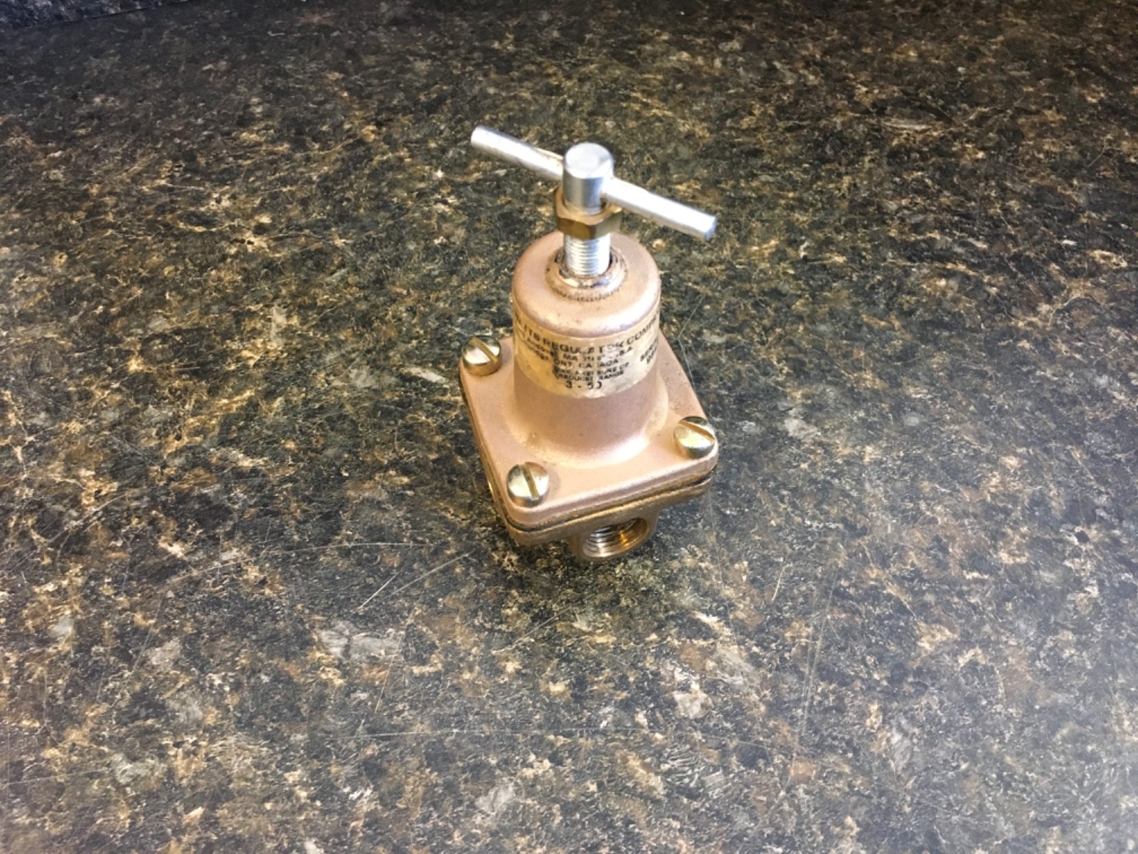 WATTS 3/8″ WATER PRESSURE REGULATOR 263A 3-50PSI RANGE SET 15PSI (KB)