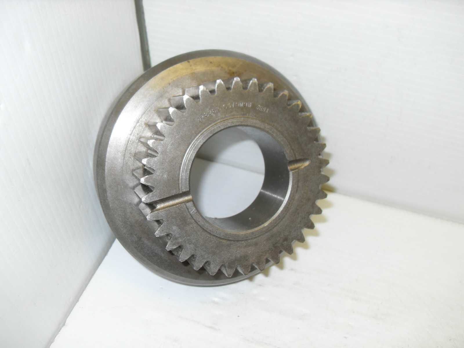 ⭐NEW IN BOX⭐ CHELSEA PARKER 2-P-826 OUTPUT GEAR PTO SERIES 859 POWER TAKE-OFF