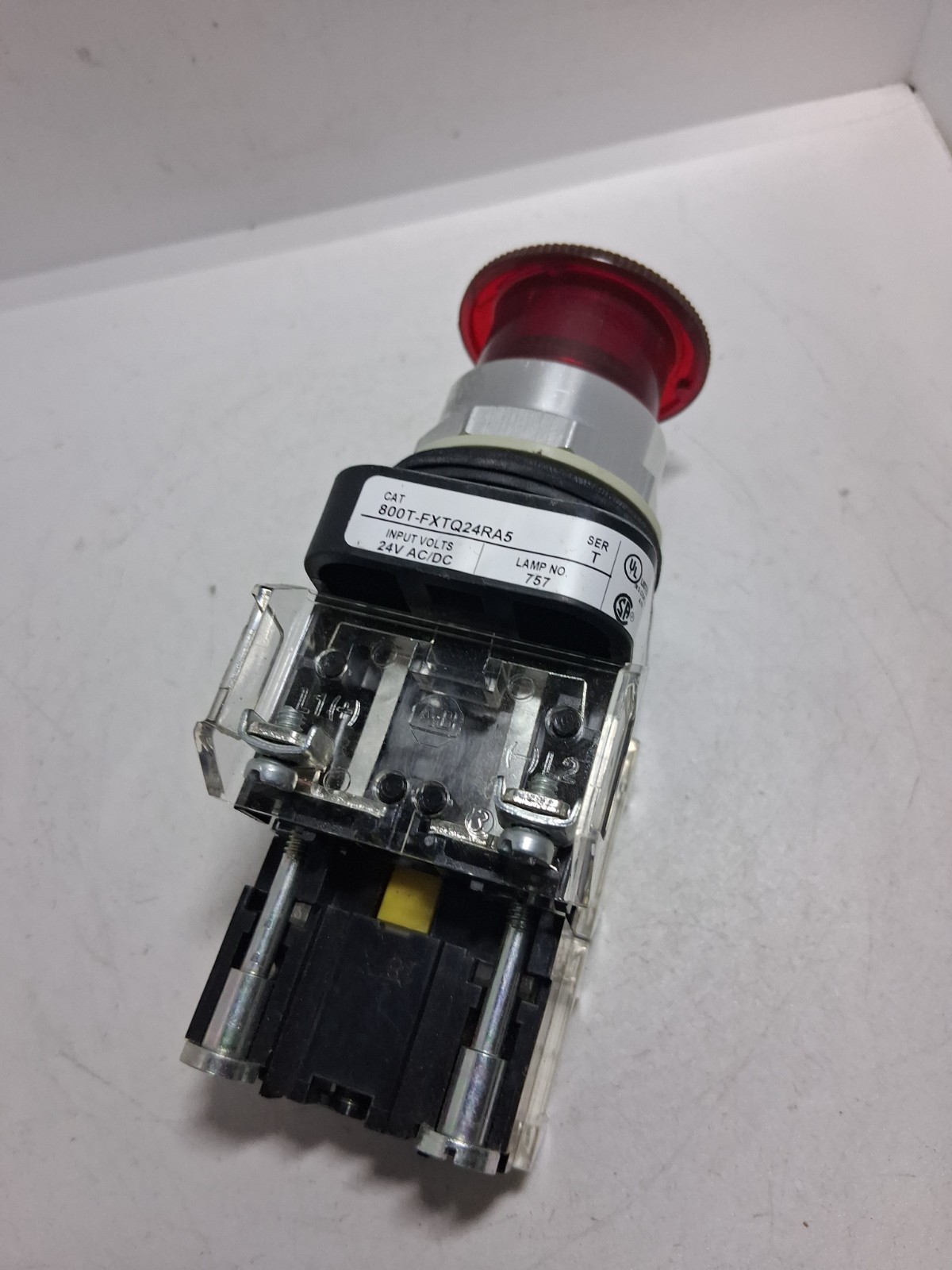ALLEN BRADLEY 800T-FXTQ24RA5 PUSH PULL TWIST ILL RED 2 POS 2NCLB SERIES T