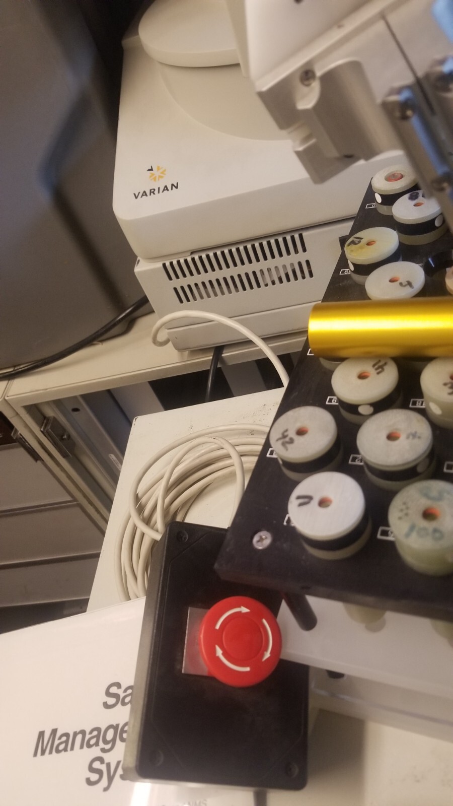 CALIPER LIFE SCIENCE VARIAN BRUKER SMS NMR AUTOSAMPLER 47614/12 47614 Guarenteed
