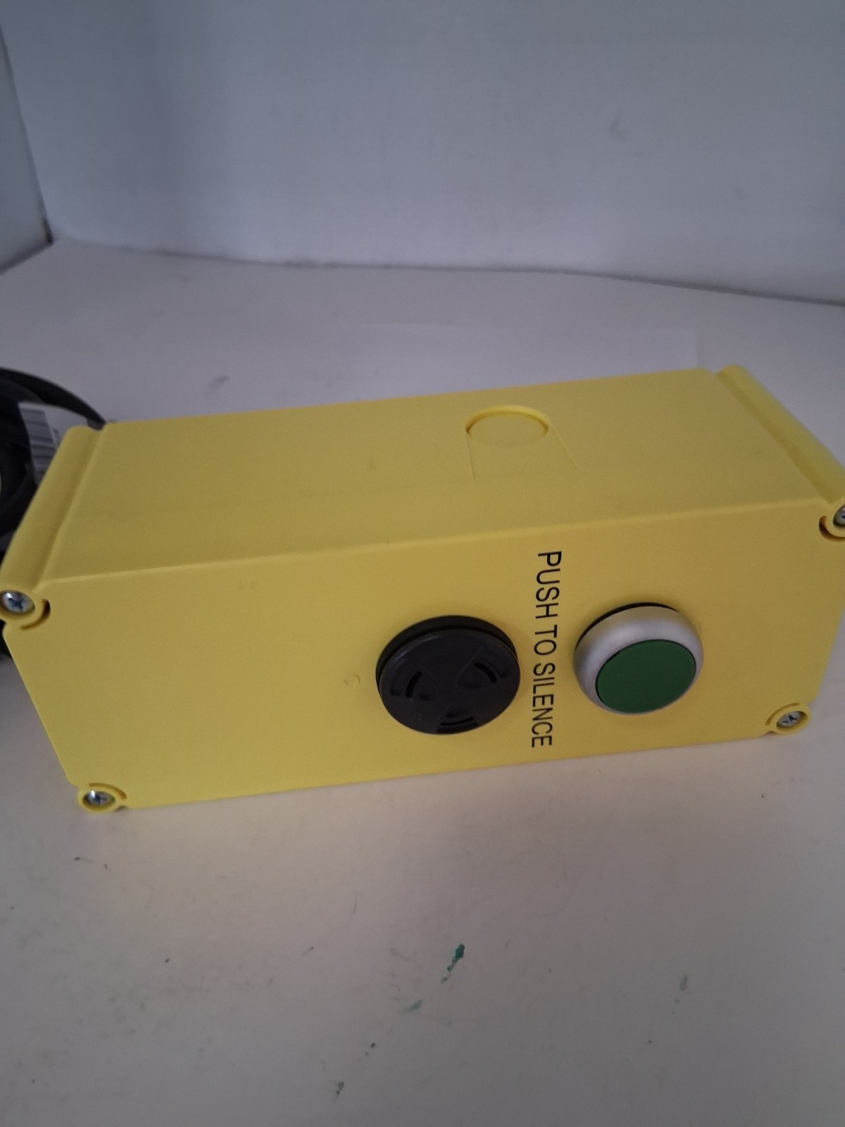 OTIS AAA25580DC1 BUZZER BOX W/PUSH TO SILENCE BUTTON 15A 120VAC NNB