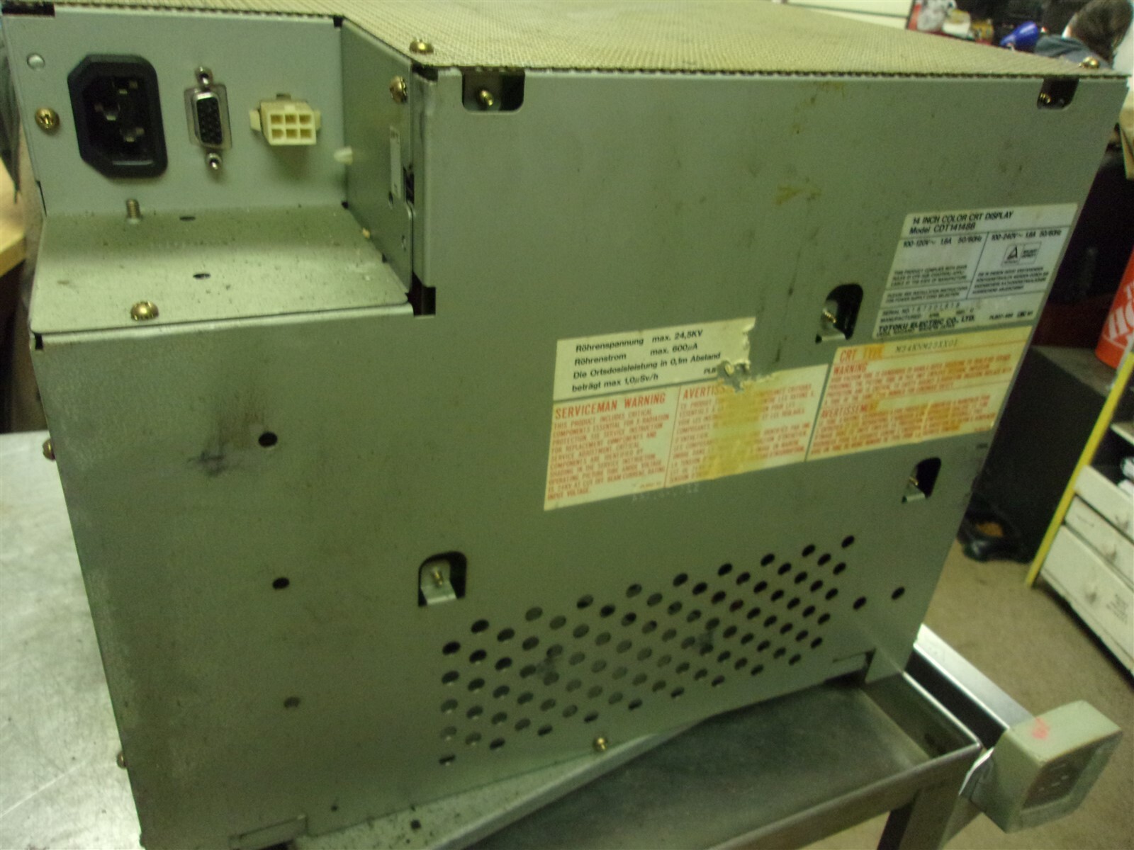 Totoku Electric CDT14148B Monitor *FREE SHIPPING*