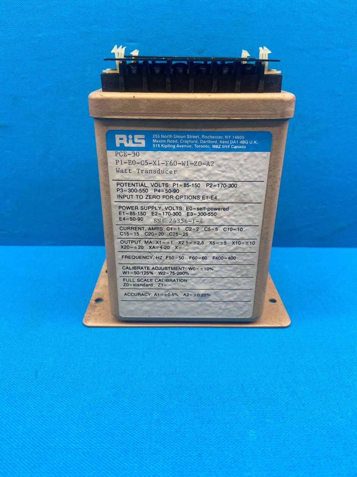 Ris P1-E0-C5-X1-F60-W1-Z0-A2 Watt Transducer