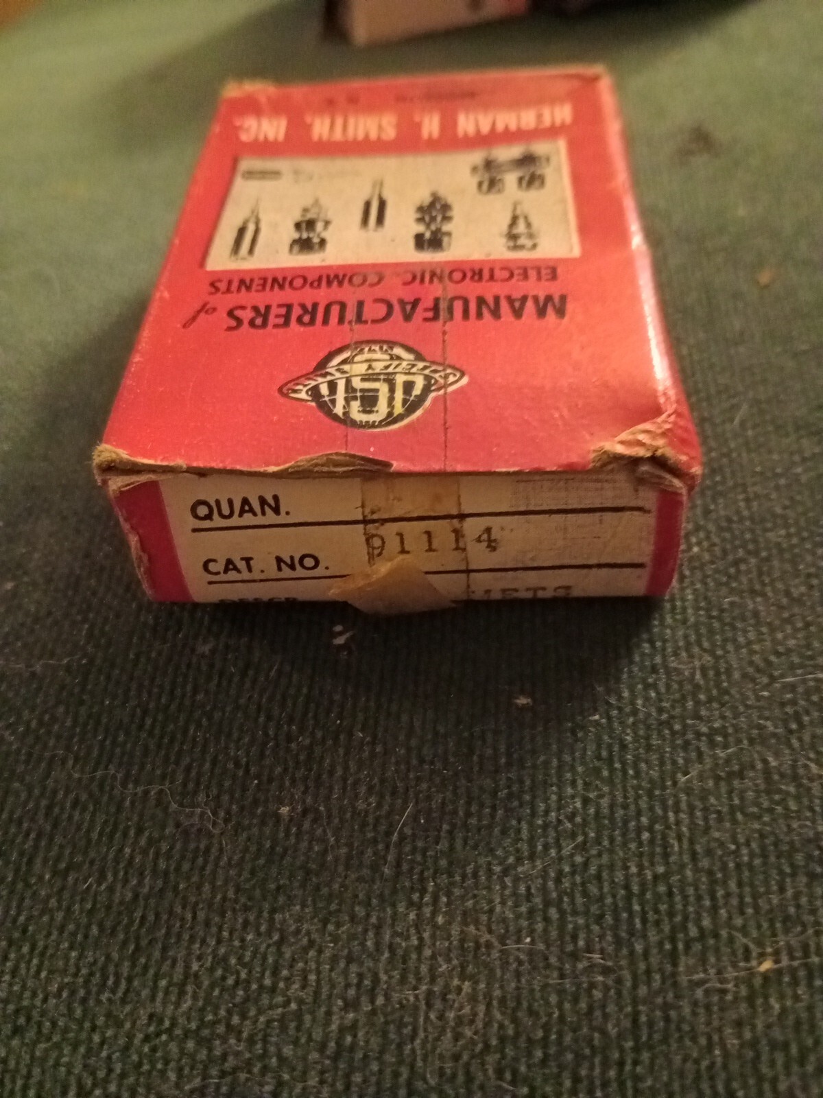 (100) NEW – Herman H Smith Grommets Electrical Components New Old Stock #91114