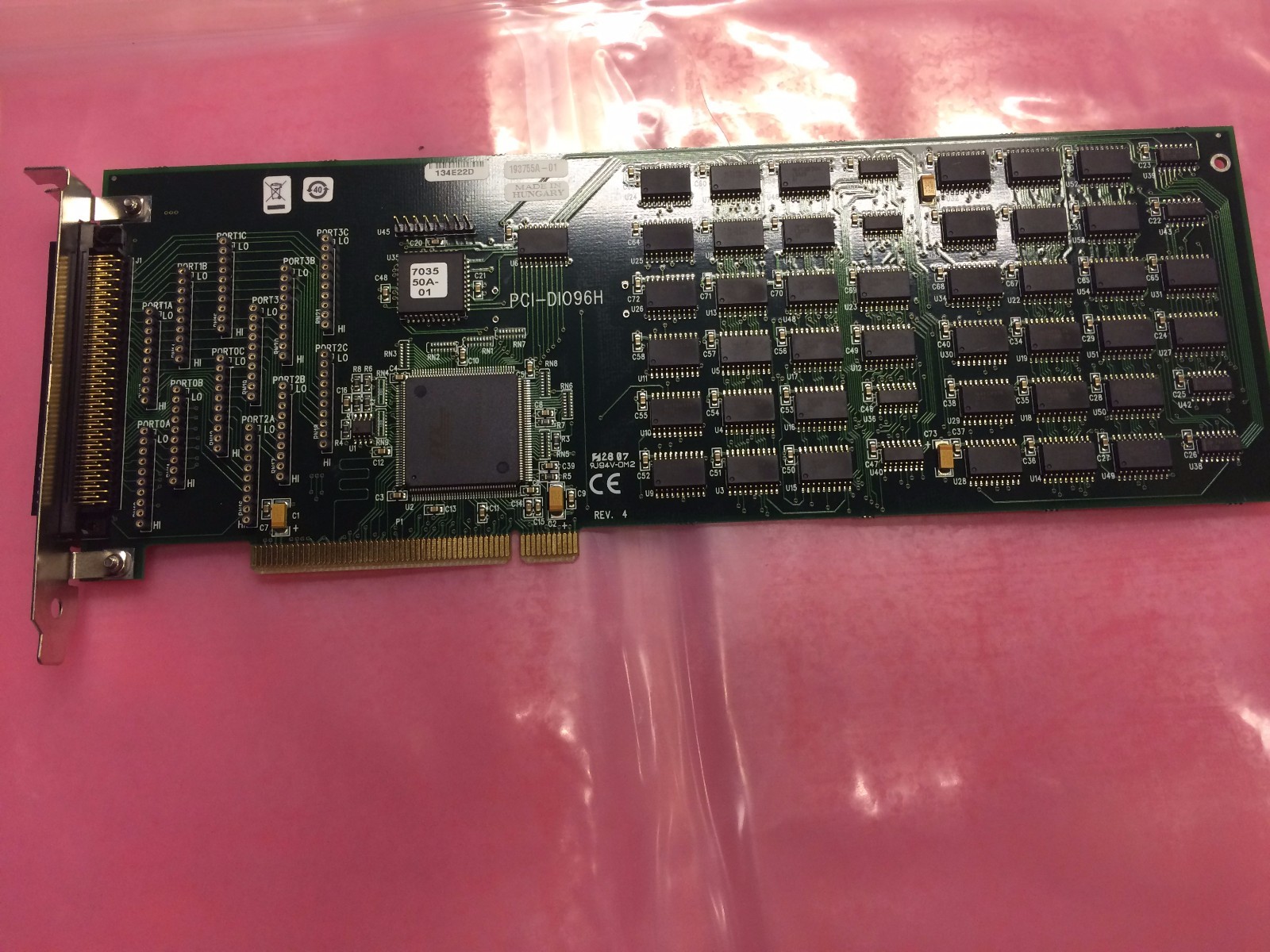 PCI-DI096H MEASUREMENT COMPUTING BOARD
