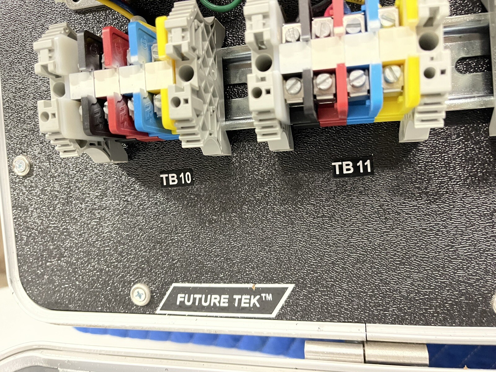 Future Tek 2515 Three-Phase Transformer Suitcase Trainer