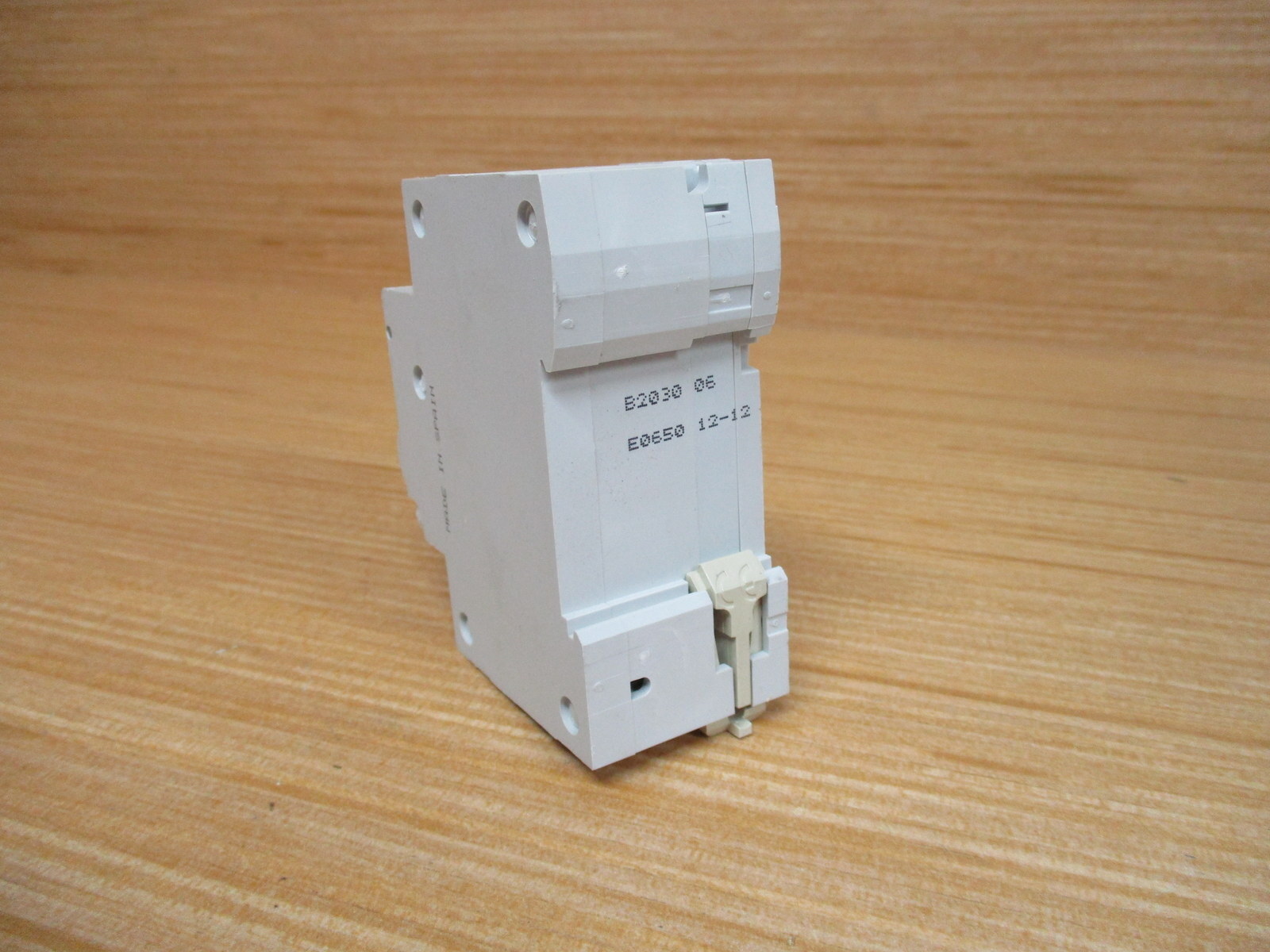 Merlin Gerin 19753 Square D Circuit Breaker Schneider MG19753 (Pack of 6)