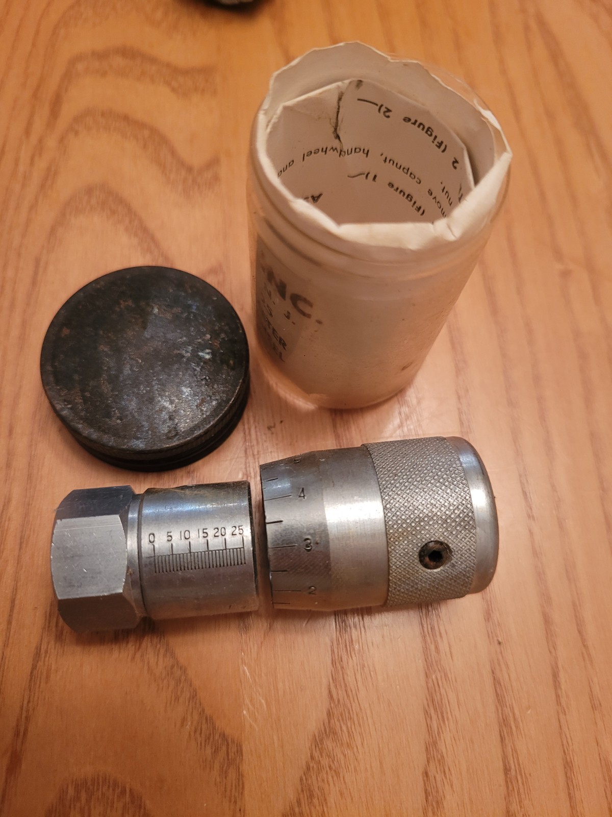 HOKE Inc. 280-25 Micrometer Handwheel Kit, lot of 9.