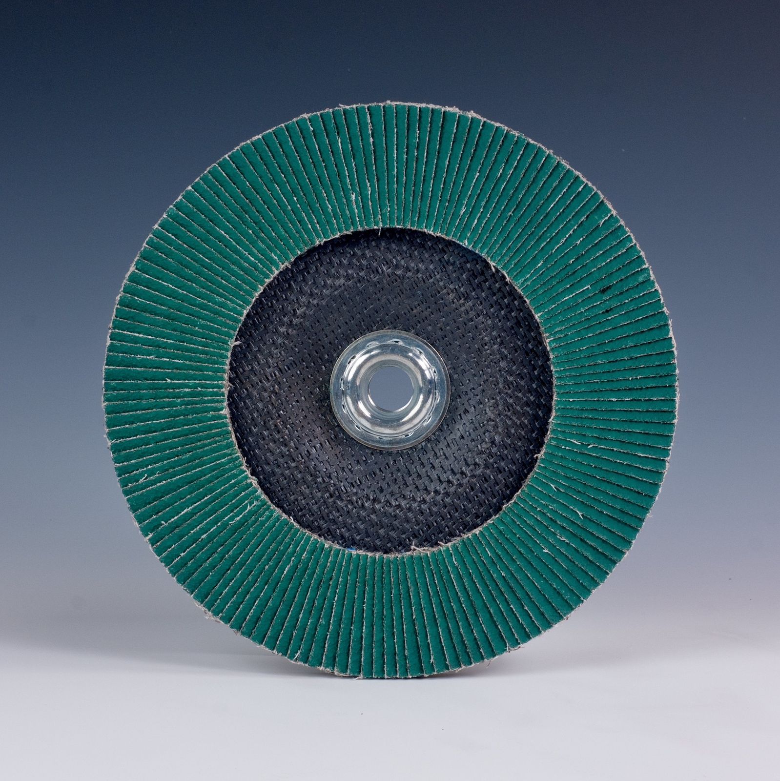 3M Flap Disc 577F, T27 Quick Change, 4-1/2 in x 5/8-11, 40 YF-weig (Case of 10)