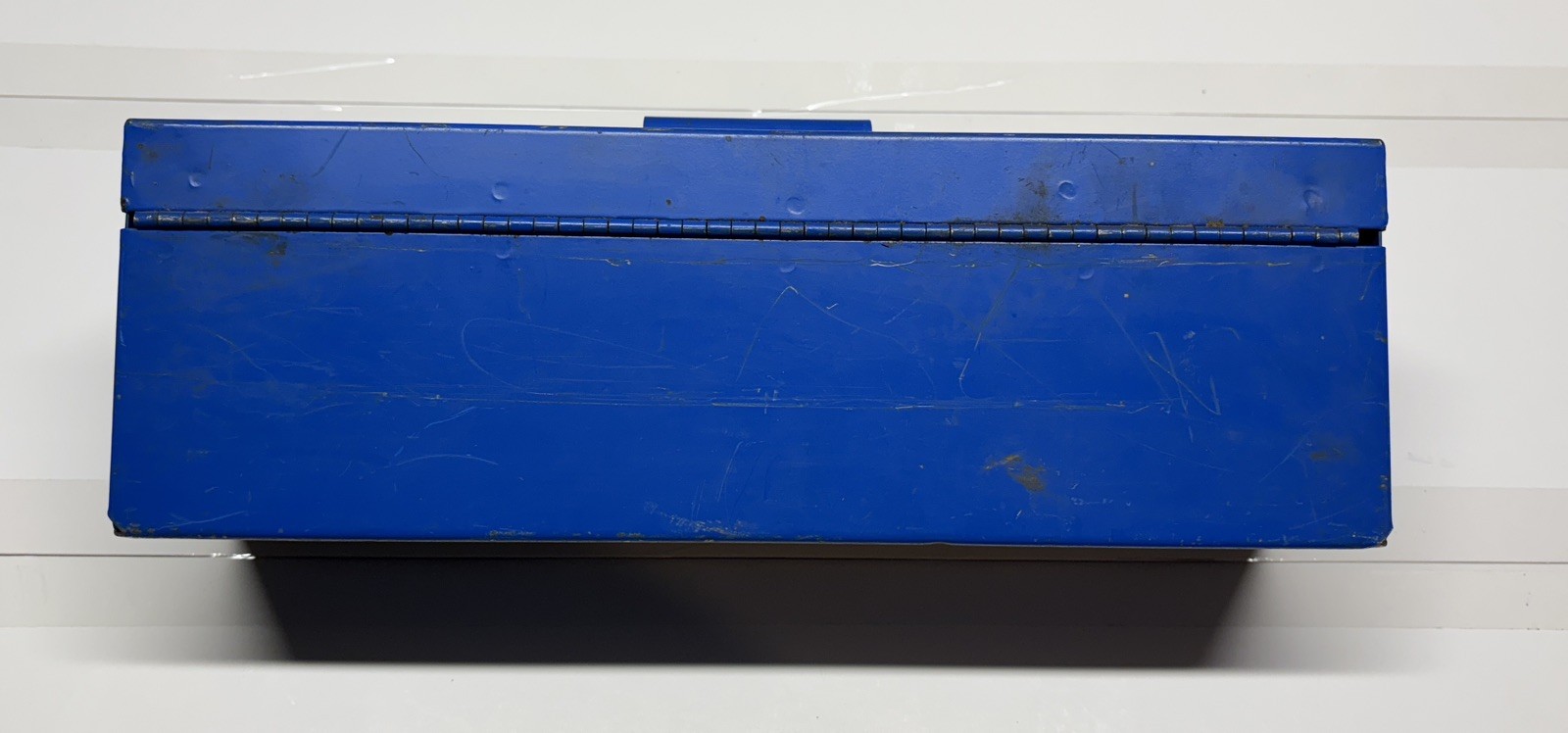 Mr. Shims Blue Size “B” Shim Metal Container Box with Latches and Handle