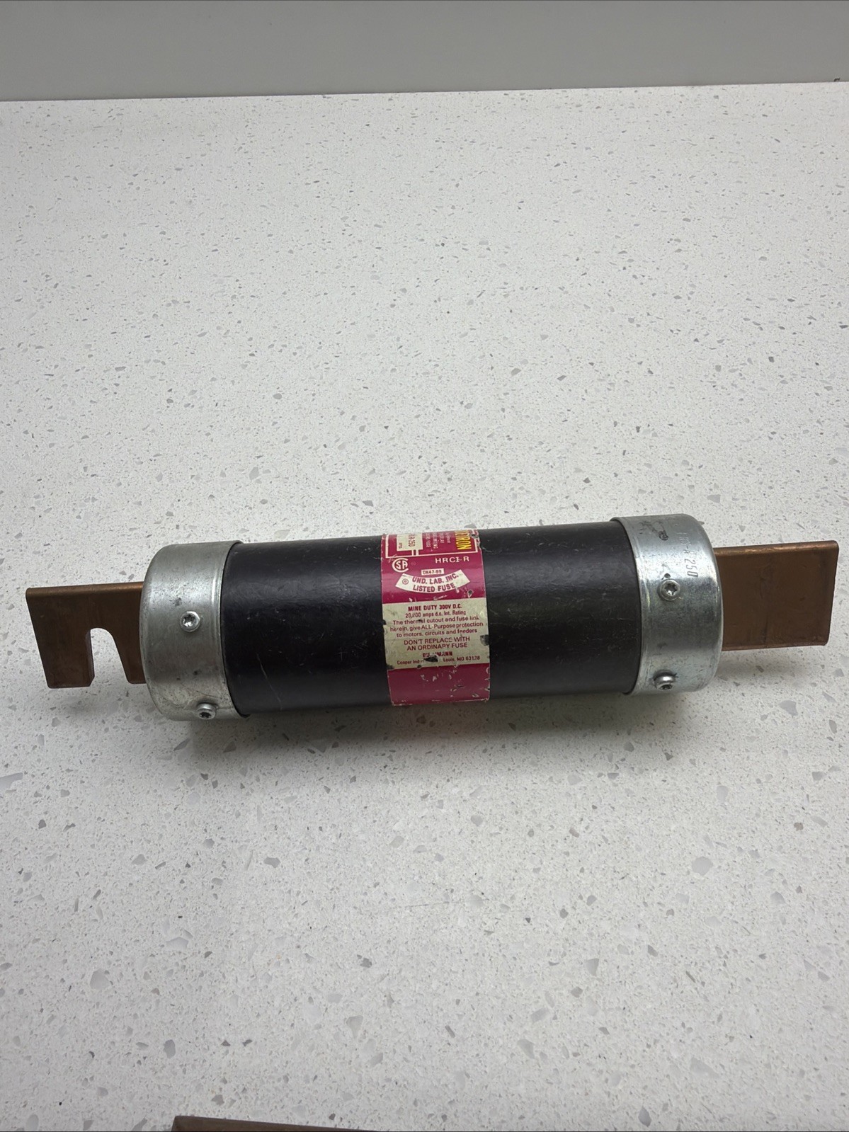 NEW OLD STOCK! BUSSMANN FUSETRON 250A 600V TIME-DELAY FUSE FRS-R-250
