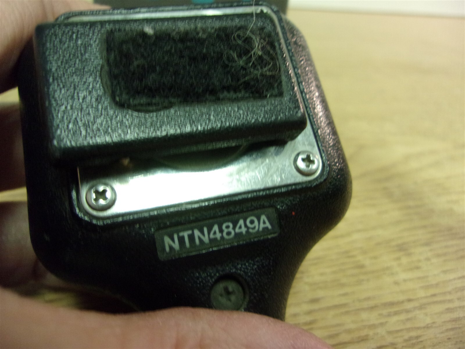 Motorola HT50 Synthesized Radio w/ NTN4849A Microphone *FREE SHIPPING*