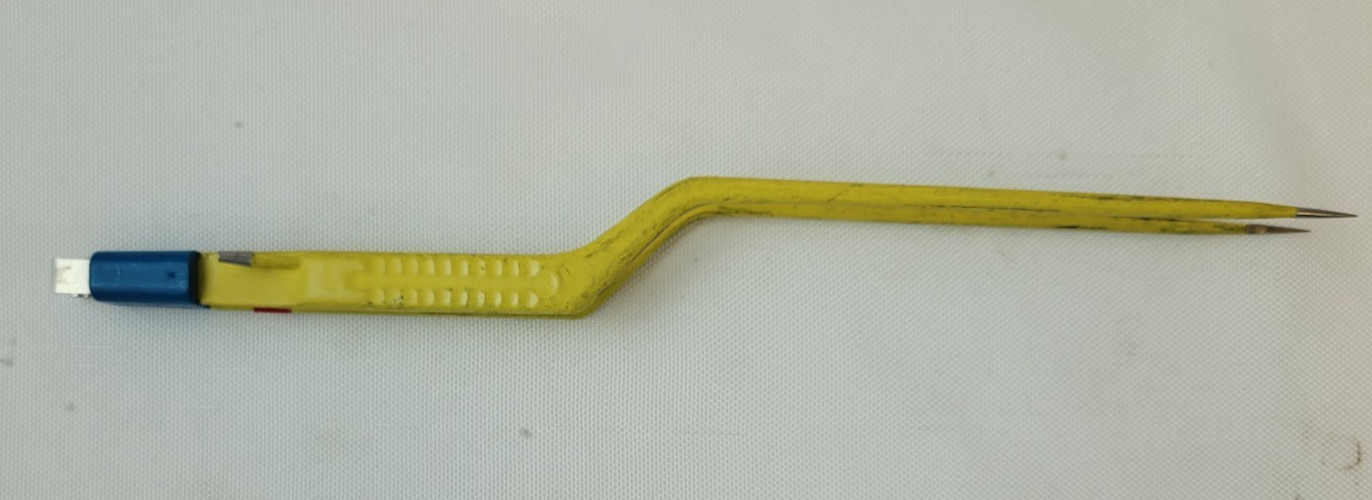 Aesculap GK846R Insolated Bipolar Surgical Forceps, WL 4.5″, TL 9″