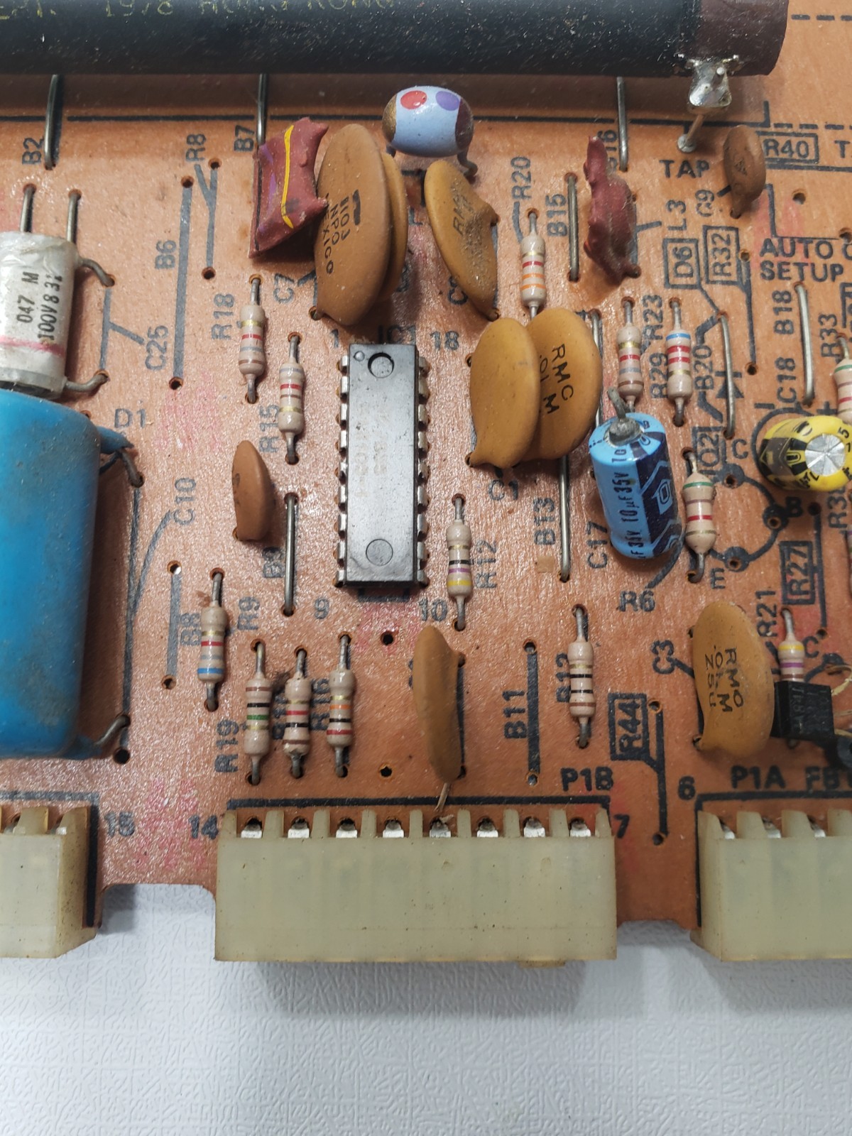 Vintage Zenith TV Circuit Board Module 105-1110 Caution Hot 9-90-01 Untested