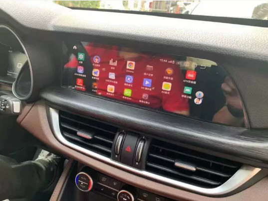 2017-24 Alfa Romeo Stelvio, Giulia modified central navigation screen