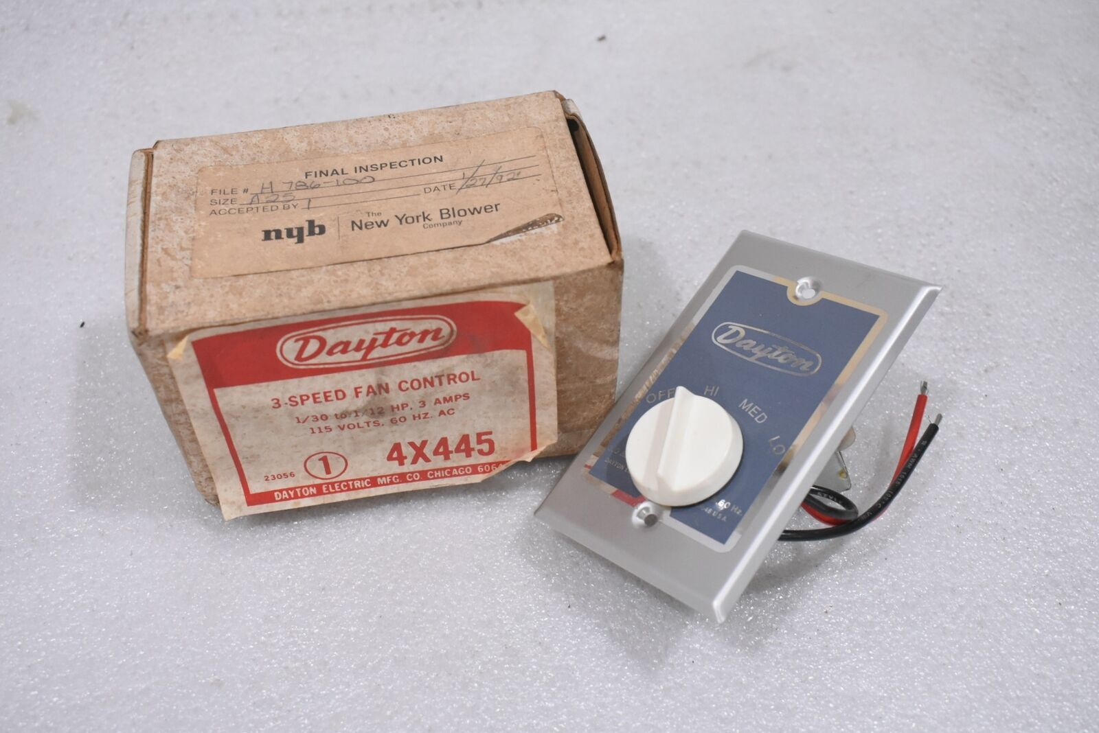 DAYTON 4X445 FAN CONTROL 3-SPEED, 3 AMPS, 115 VOLTS, 60 HZ, MADE IN THE USA