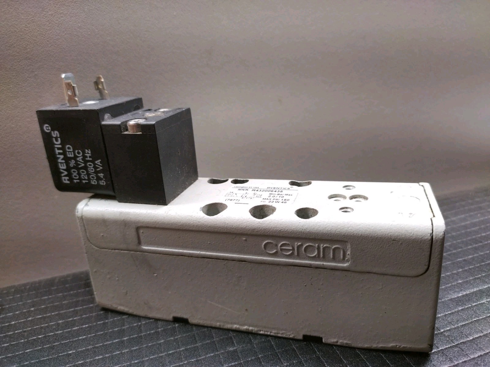 Aventics R432006435 Solenoid Air Con Valve. No Mounting Screws.