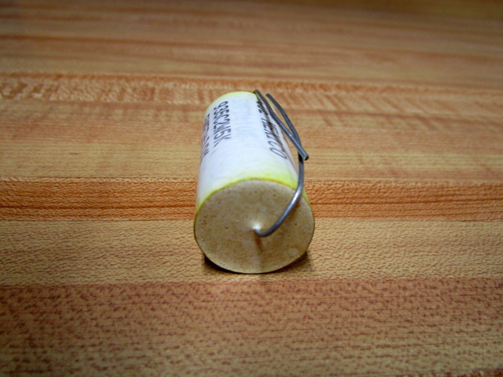 Cornell Dubilier 935C2W5K Capacitor 5MFD 200VDC (Pack of 4)