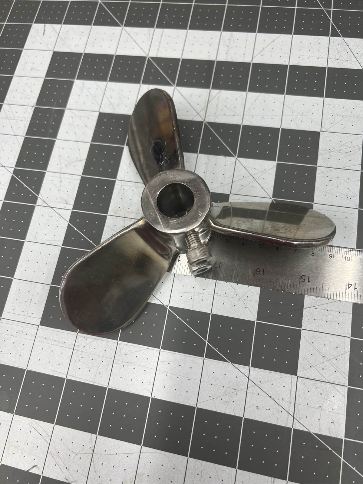 Stainless Steel Mixing Agitator Propeller 20mm Shaft Bore 175mm Diameter 3 Blade