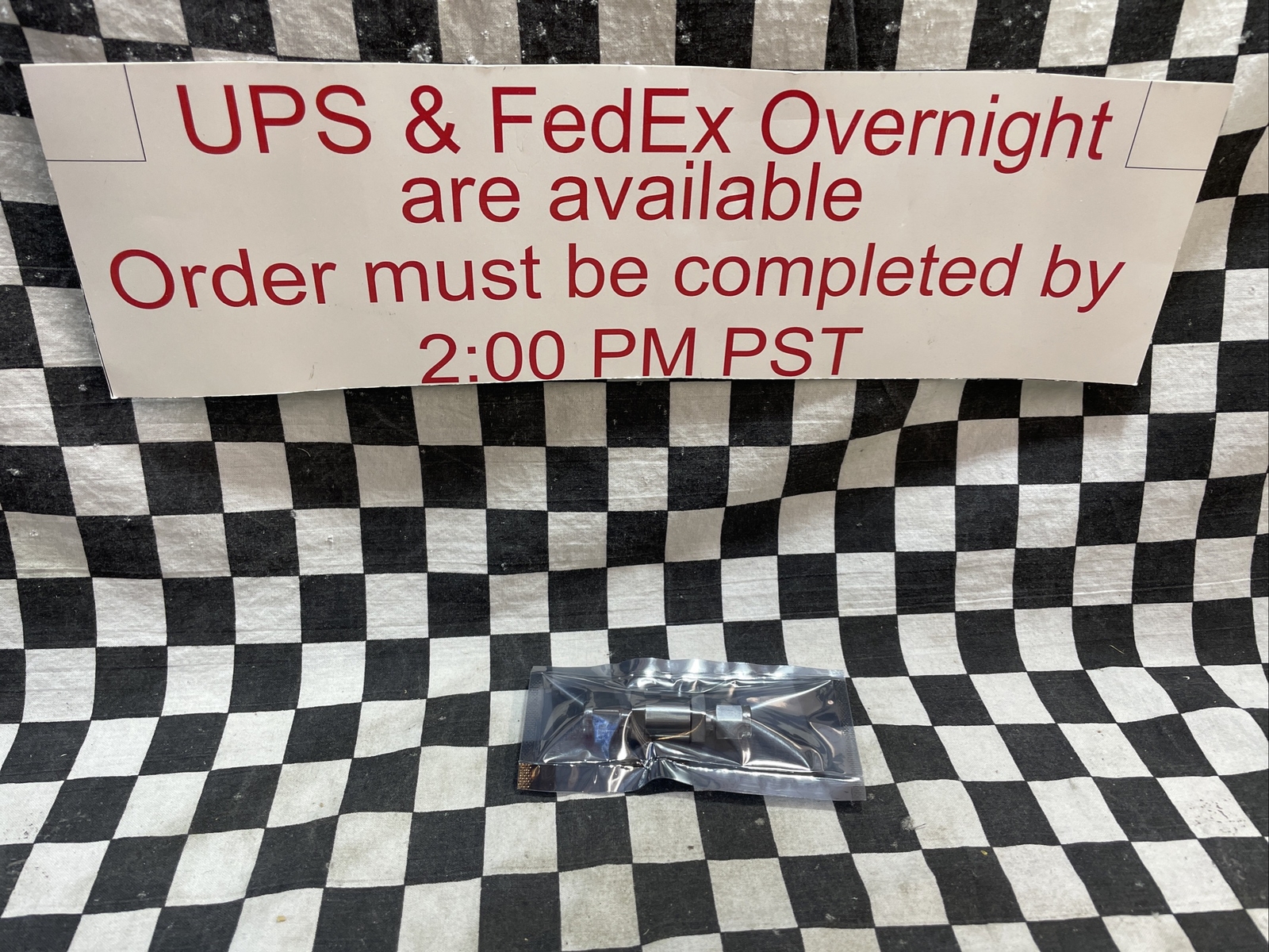 SWAGELOK SS-2C-KZ-1, SS2CKZ1,Poppet Check Valve, Fixed Pressure 1 PSIG #E31B