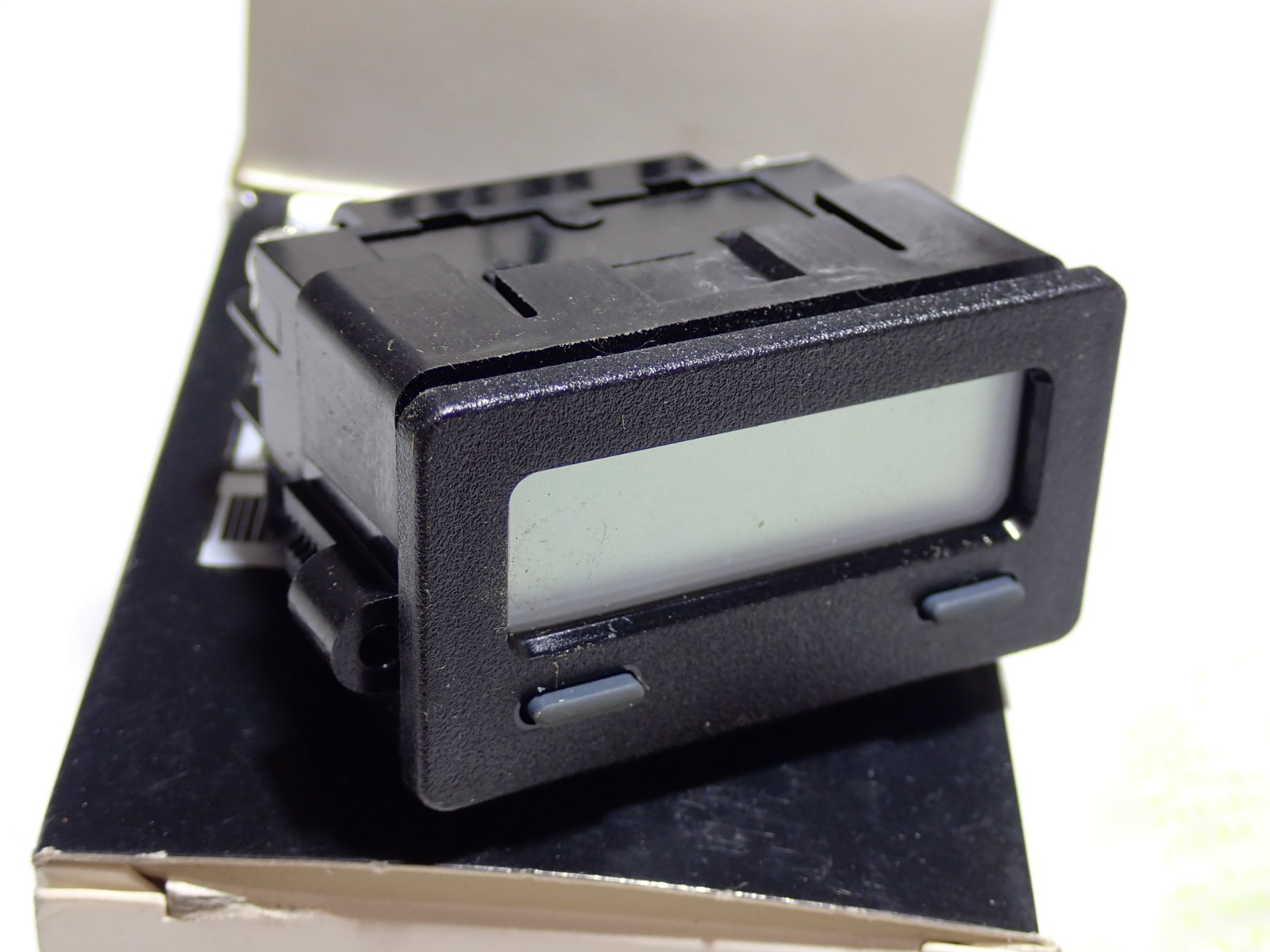 Red Lion CUB50020 Miniature Electronic 8-Digit Counter CUB5 Used
