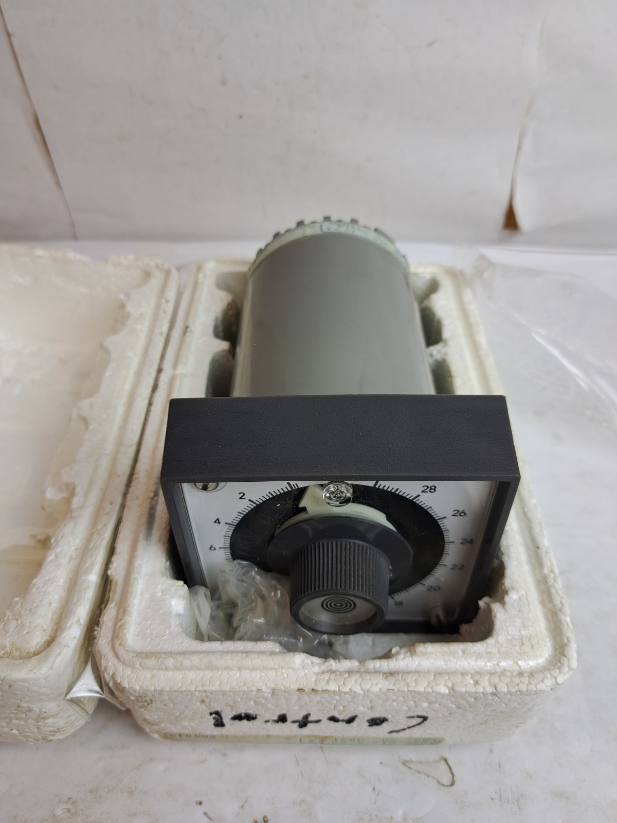 ATC 305E016A20PX Analog Reset Plug In Timer 30 Minute 305E-016-a-20-px