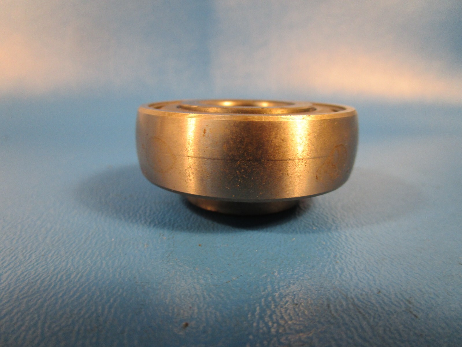 FAFNIR G1010KRRB, Ball Insert Bearing, Cylindrical Bore, 5/8 in ID, Eccentric